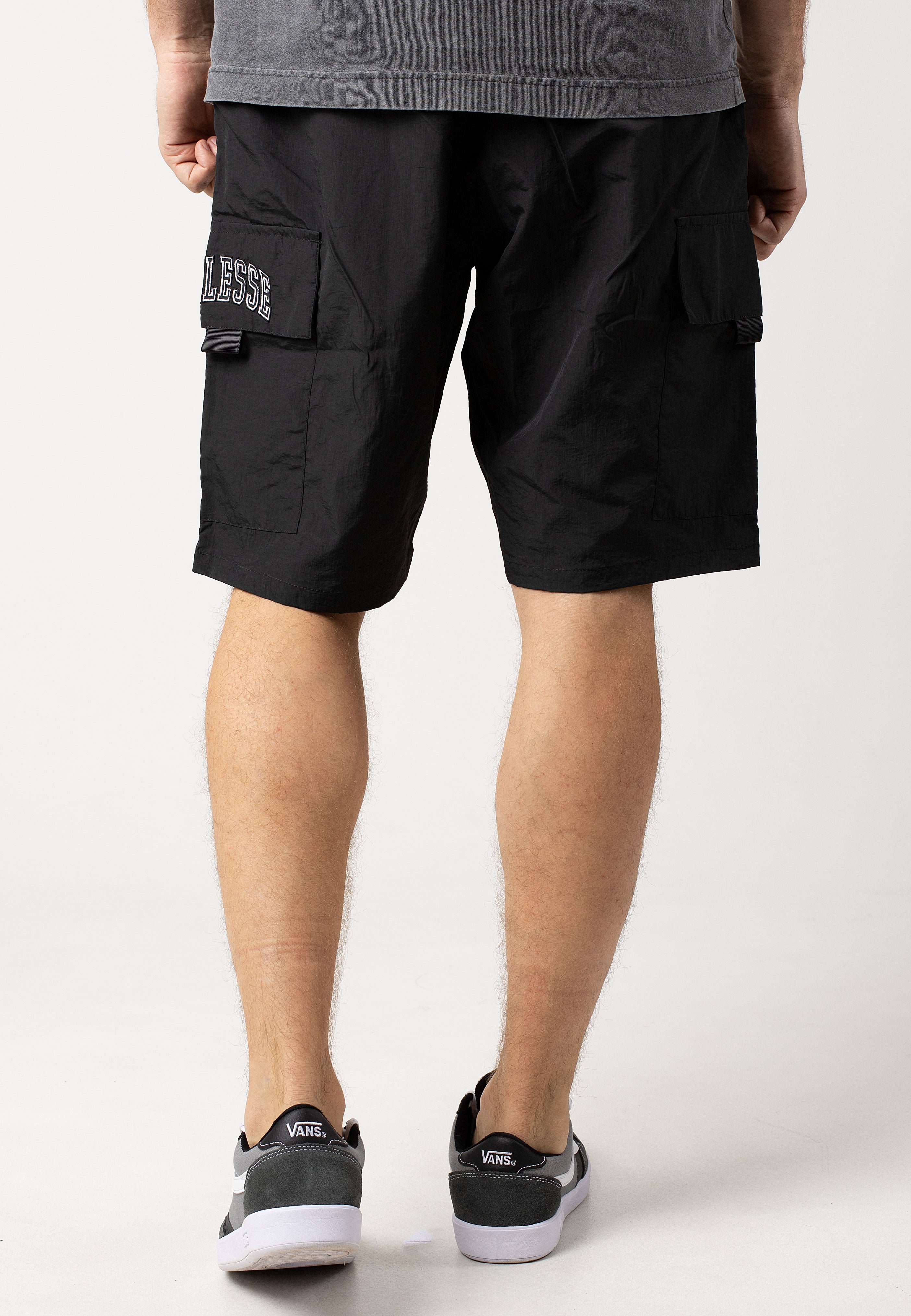 Ellesse - Yulio Cargo Washed Black - Shorts | Men-Image