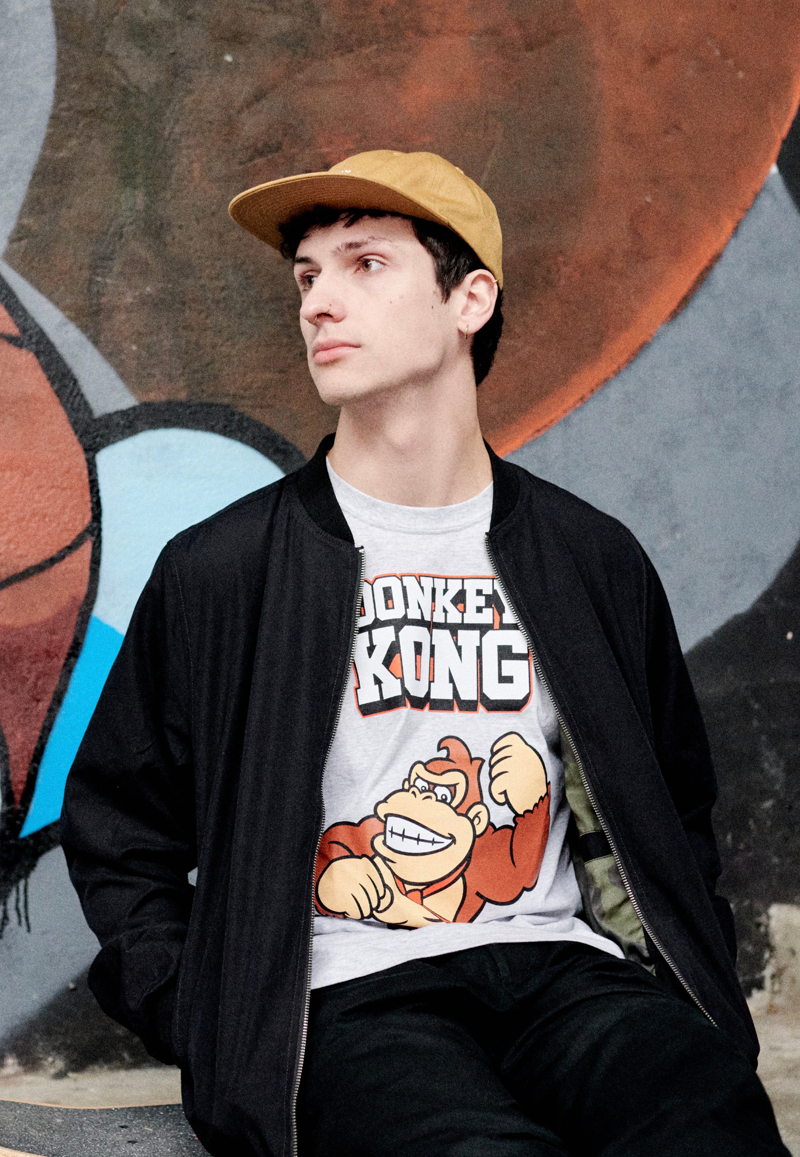 Super Mario - Donkey Kong Bricks Grey - T-Shirt | Men-Image
