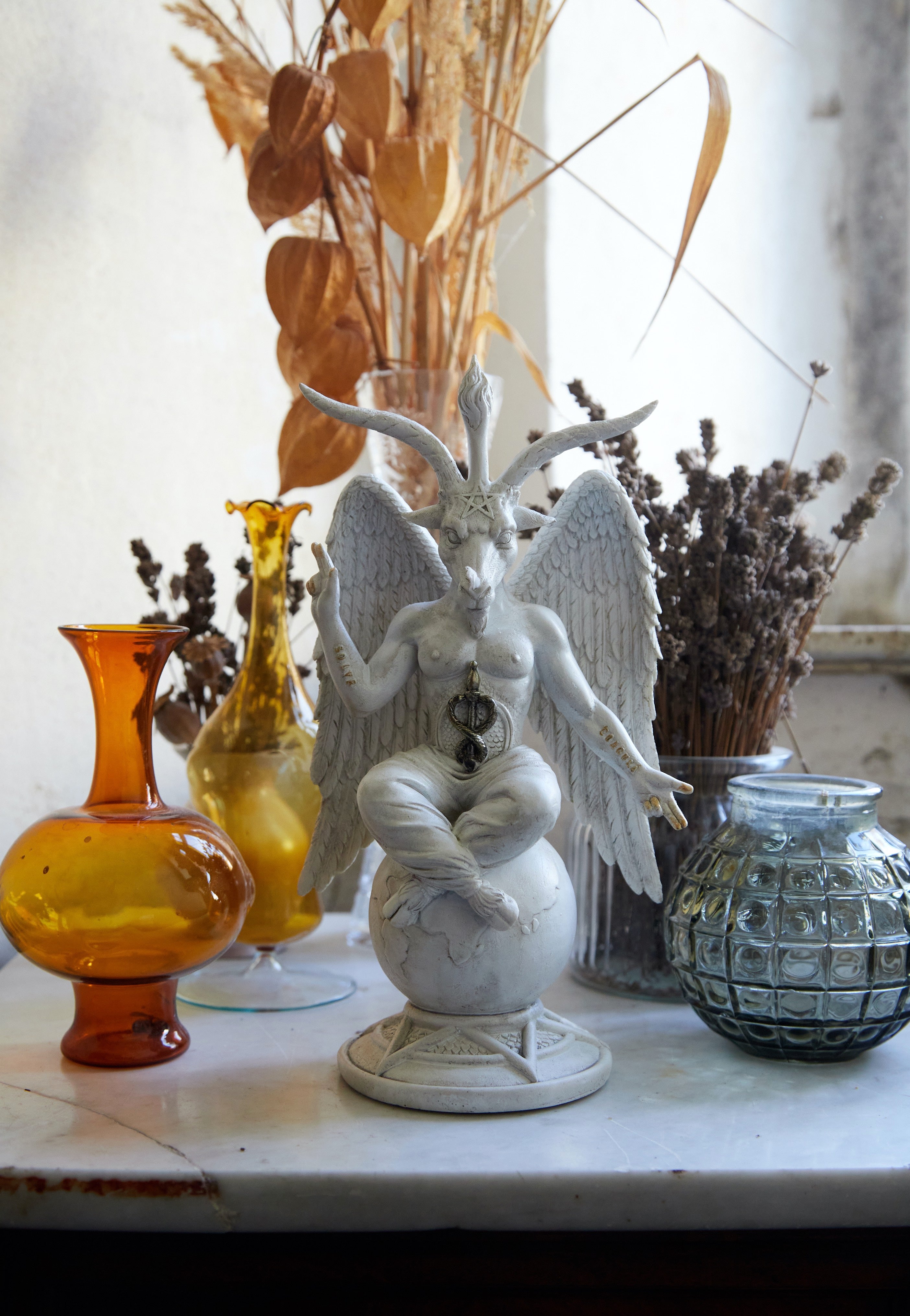 Nemesis Now - The Dark Lord - Figure | Neutral-Image