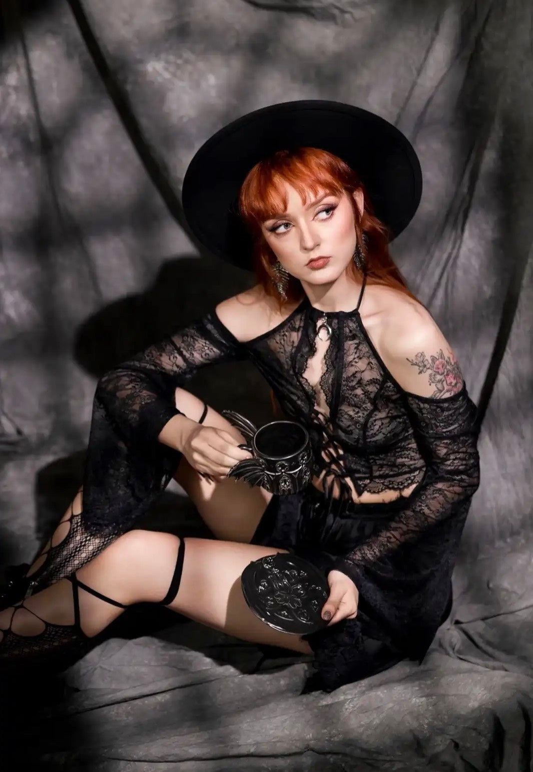 Restyle - Batwing Black - Plate | Neutral-Image