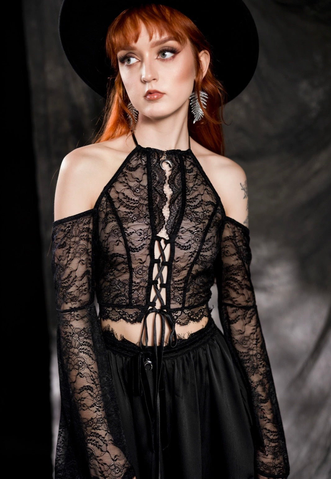 Restyle - Belladonna Lace Black - Top | Women-Image