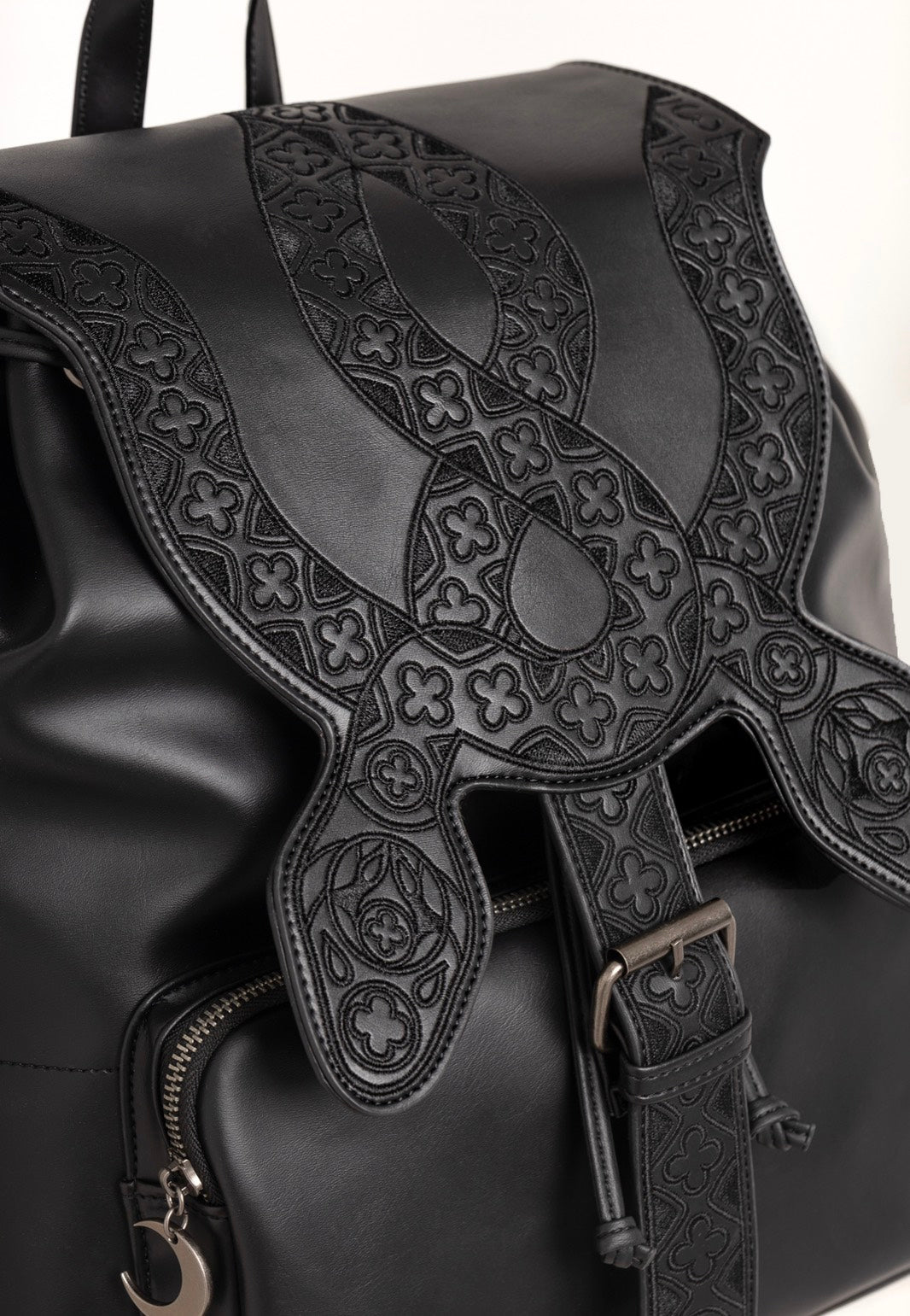 Restyle - Cathedral Snake - Backpack | Neutral-Image