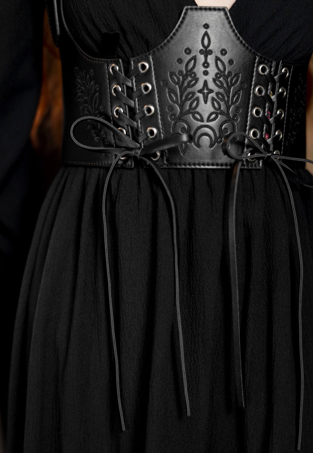 Restyle - Hemlock Lace Up Black - Harness | Neutral-Image