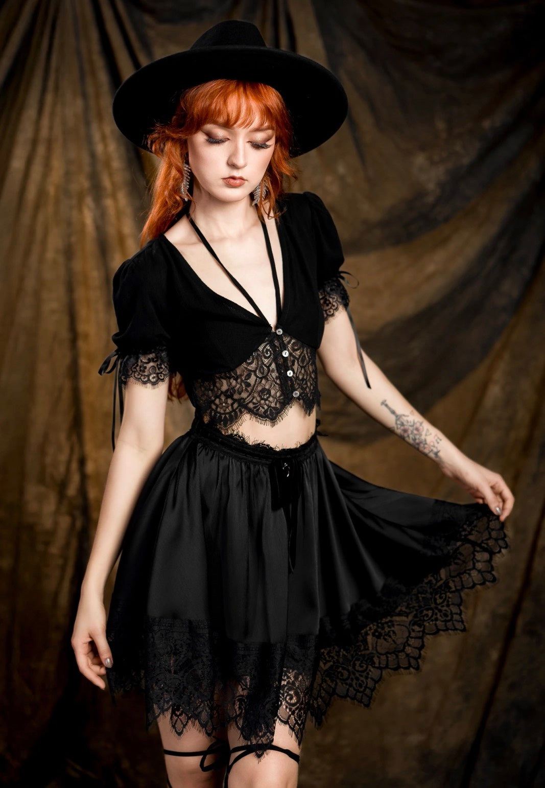 Restyle - Lichen Lace - Top | Women-Image