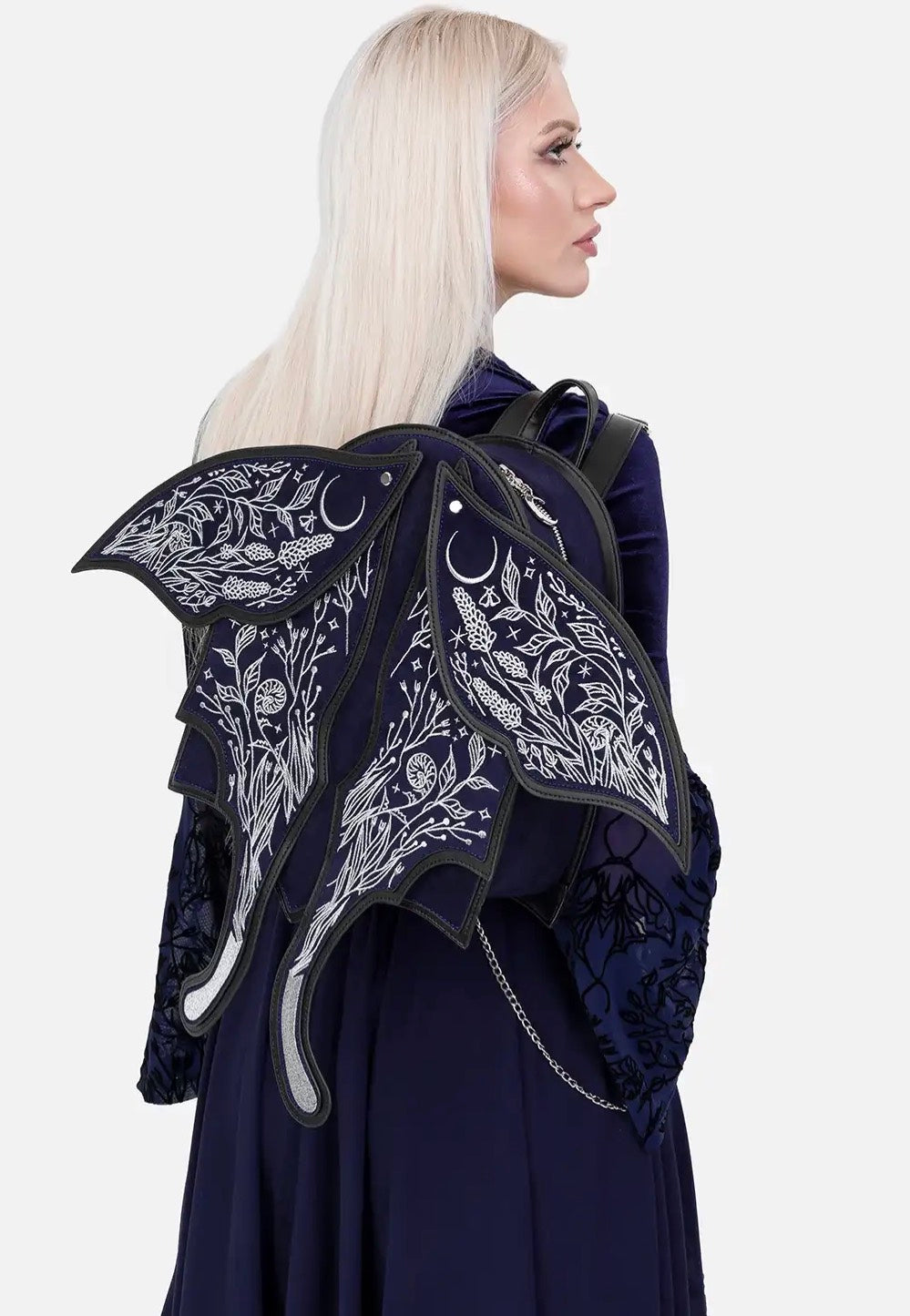 Restyle - Umbra Noctis Moth - Backpack | Neutral-Image