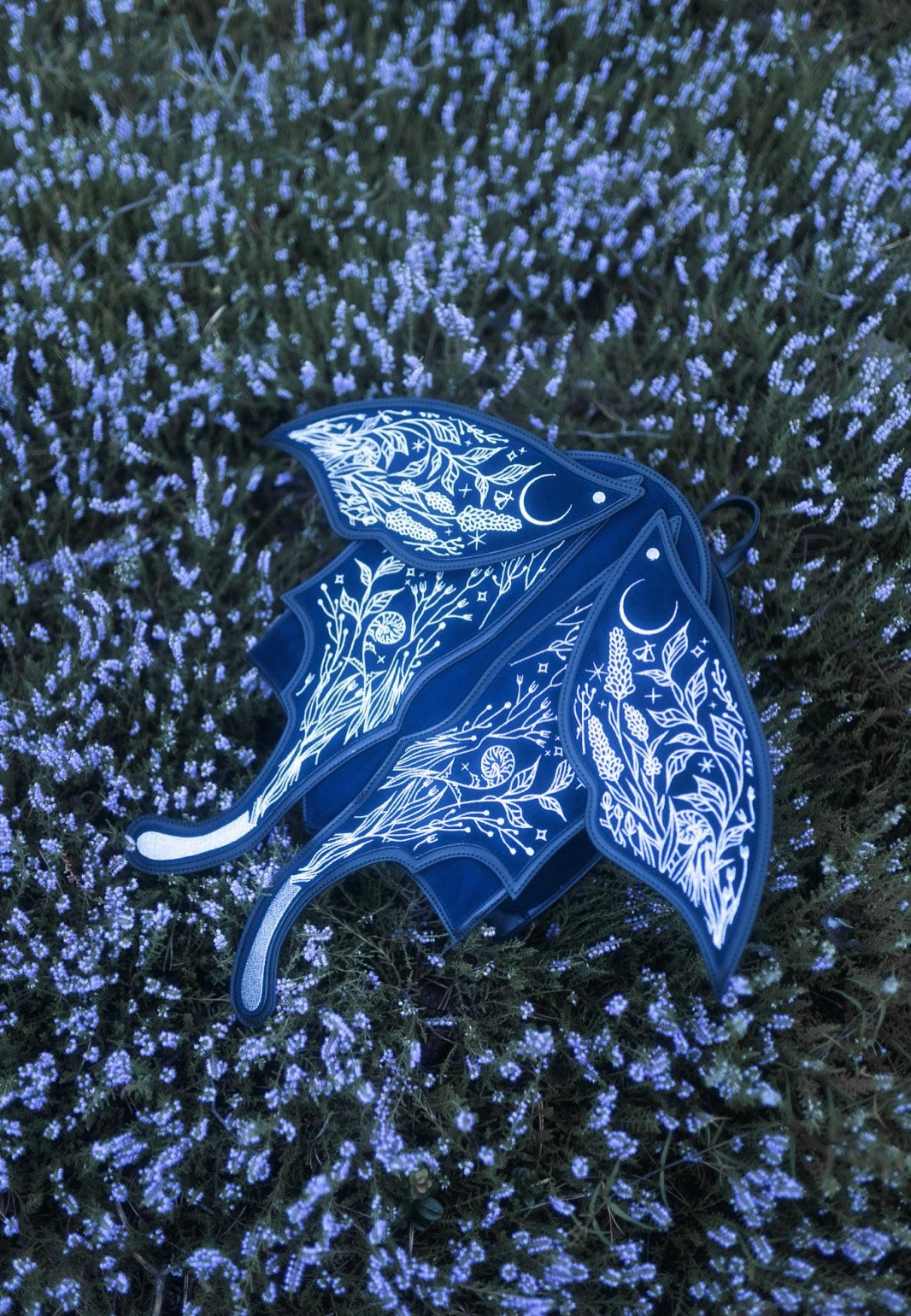 Restyle - Umbra Noctis Moth - Backpack | Neutral-Image