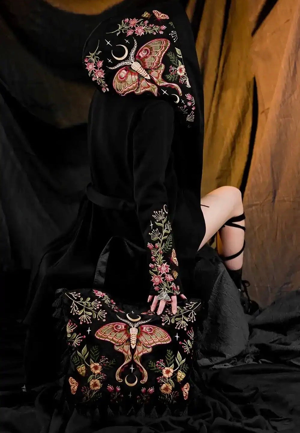 Restyle - Wilderwood Hooded Black - Jacket | Women-Image