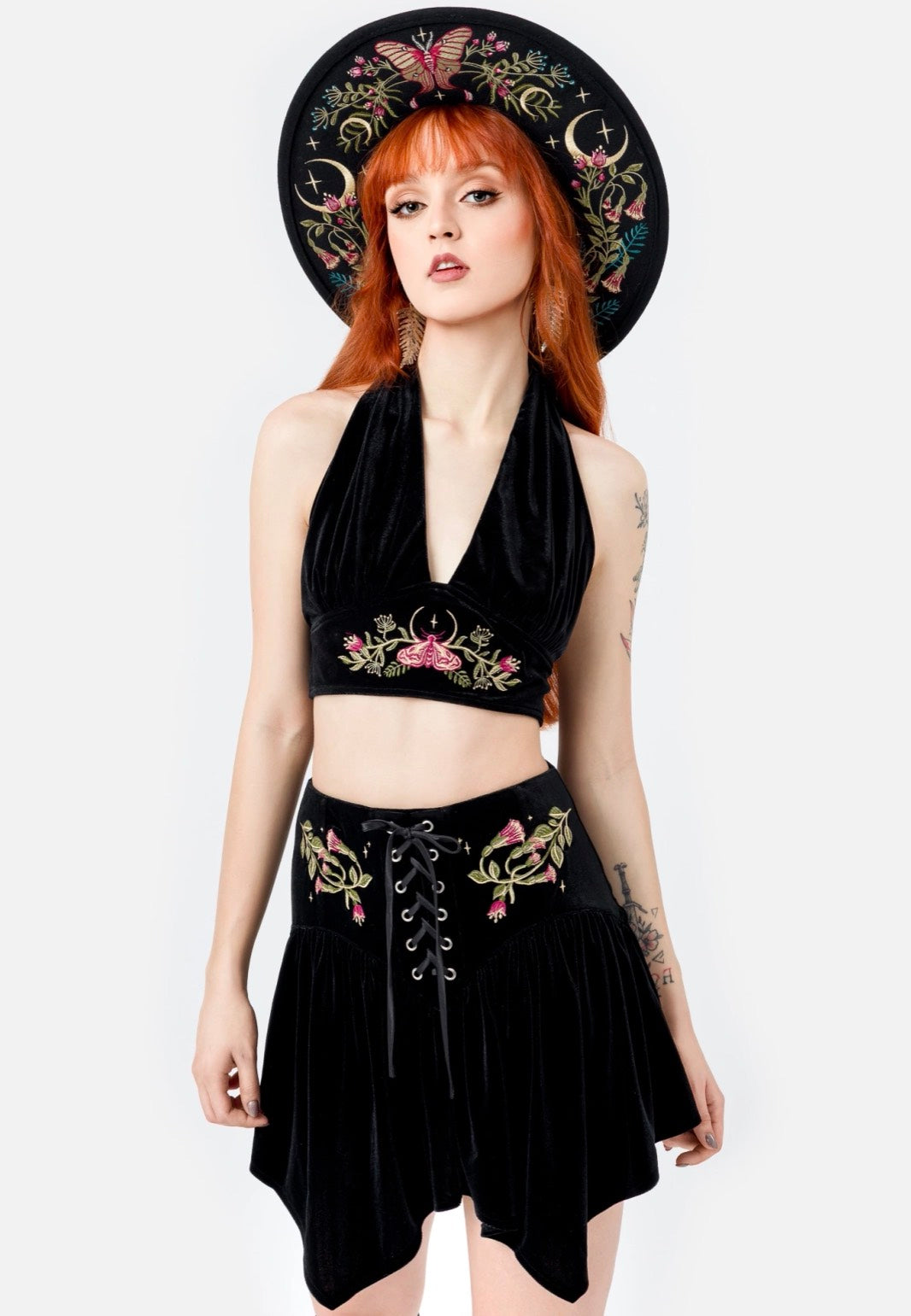 Restyle - Woodland Bloom Halterneck Black - Top | Women-Image