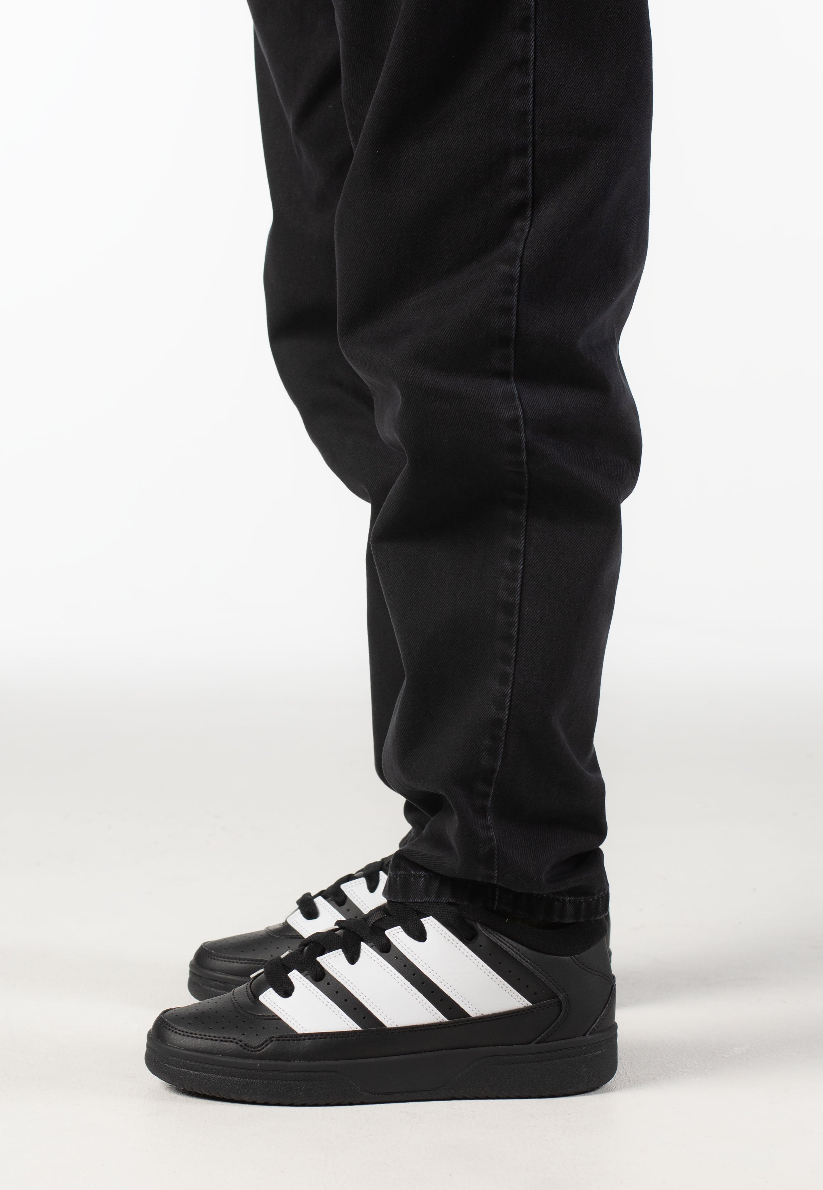 Adidas - Break Start 2000 Cblack/Ftwwht/Cblack - Shoes | Men-Image