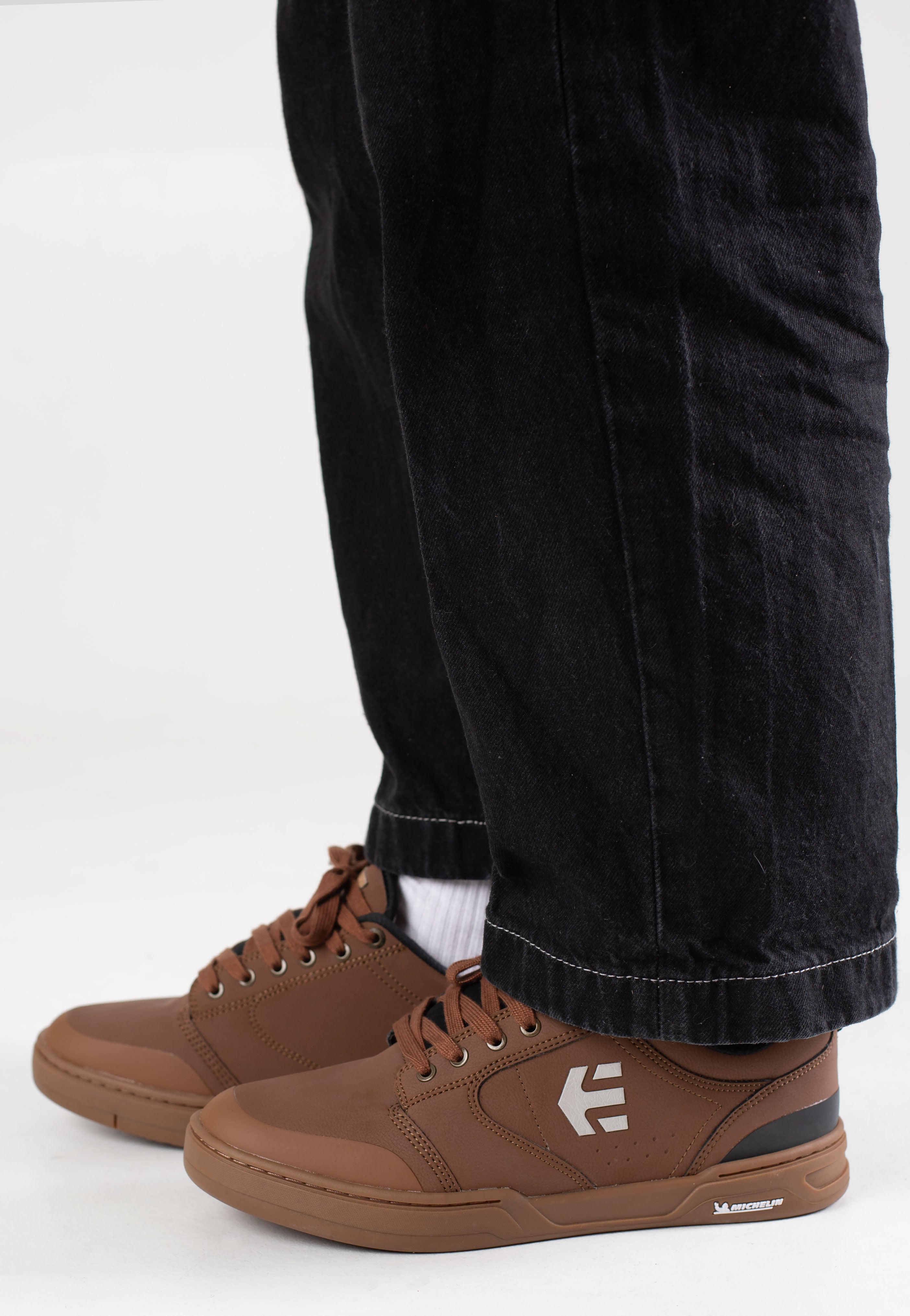 Etnies - Camber Michelin X Brown/Gum - Shoes | Men-Image
