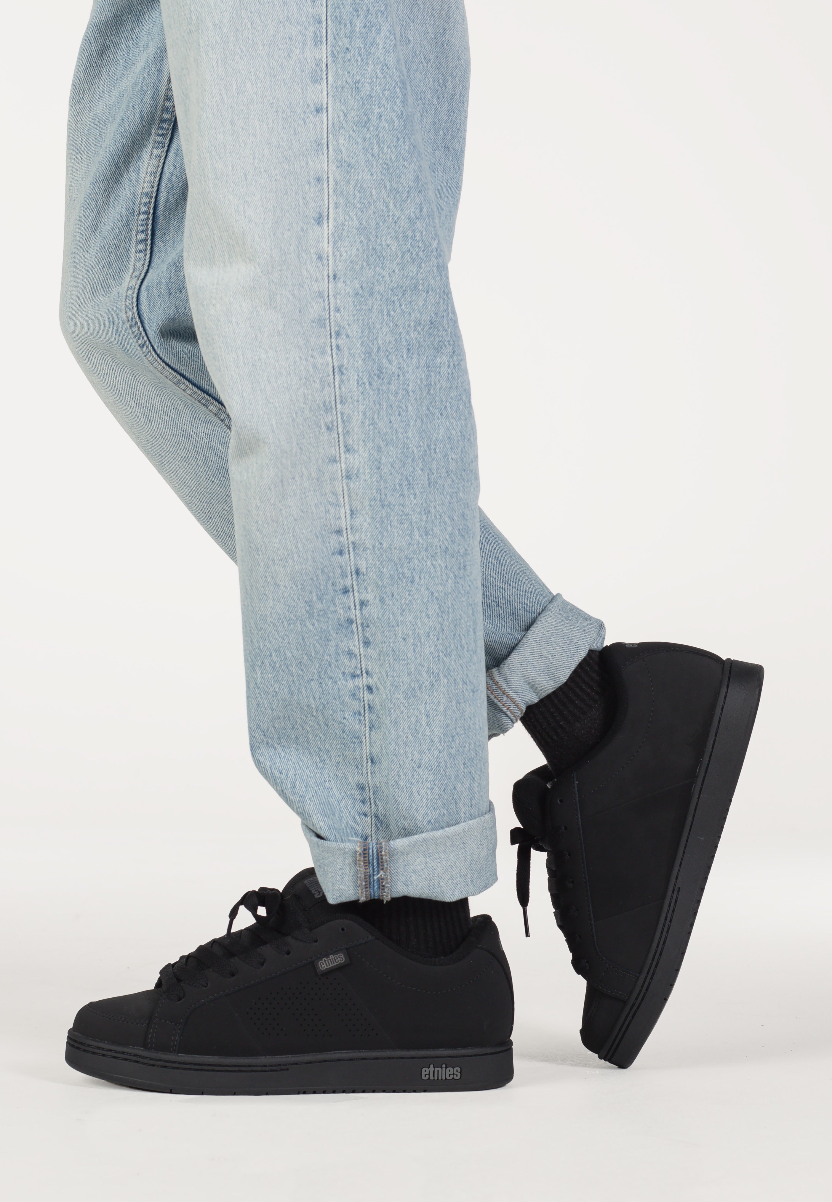 Etnies - Kingpin Black Dirty Wash - Shoes | Men-Image