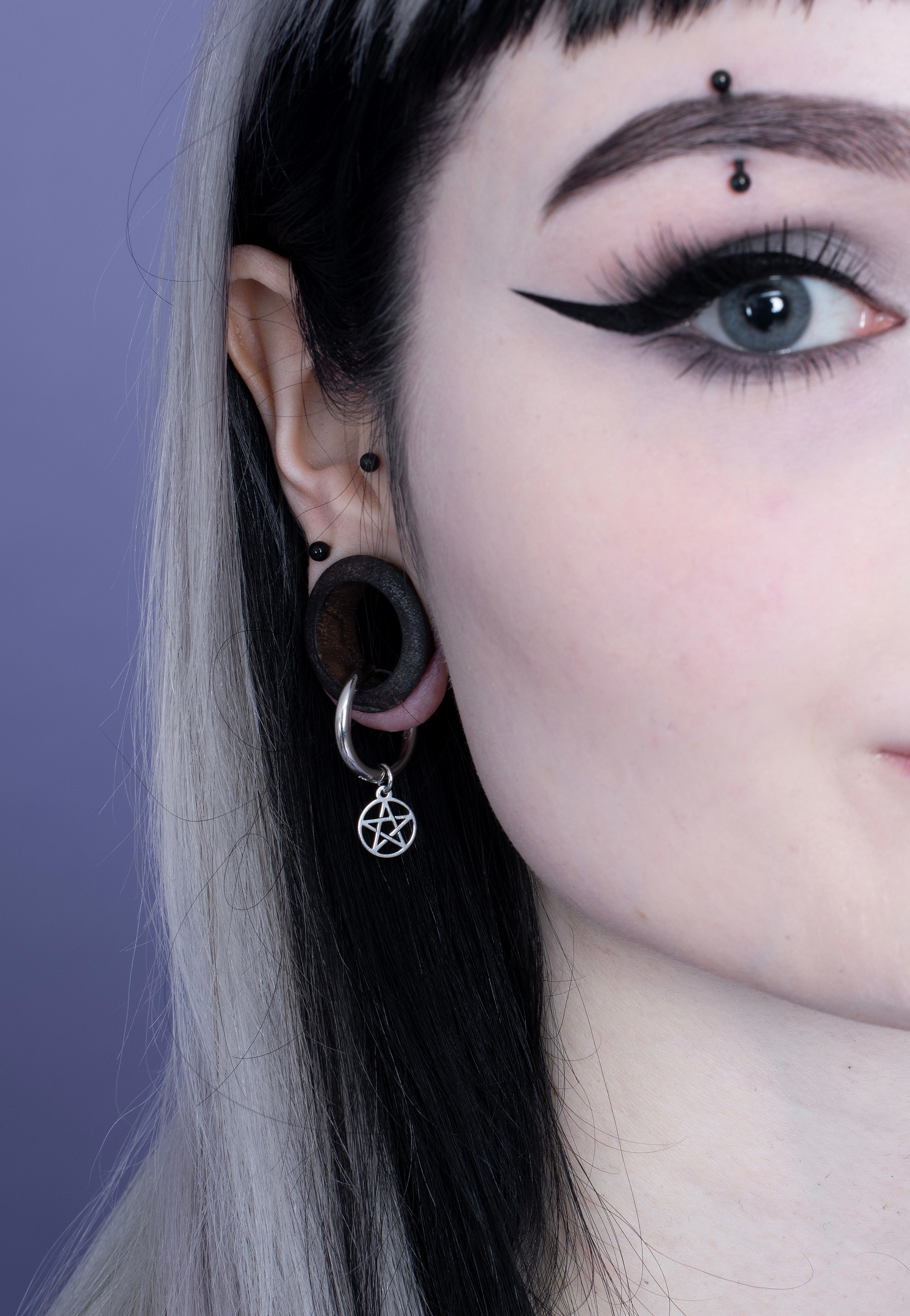 etNox - Pentagramm Silver - Earrings | Neutral-Image