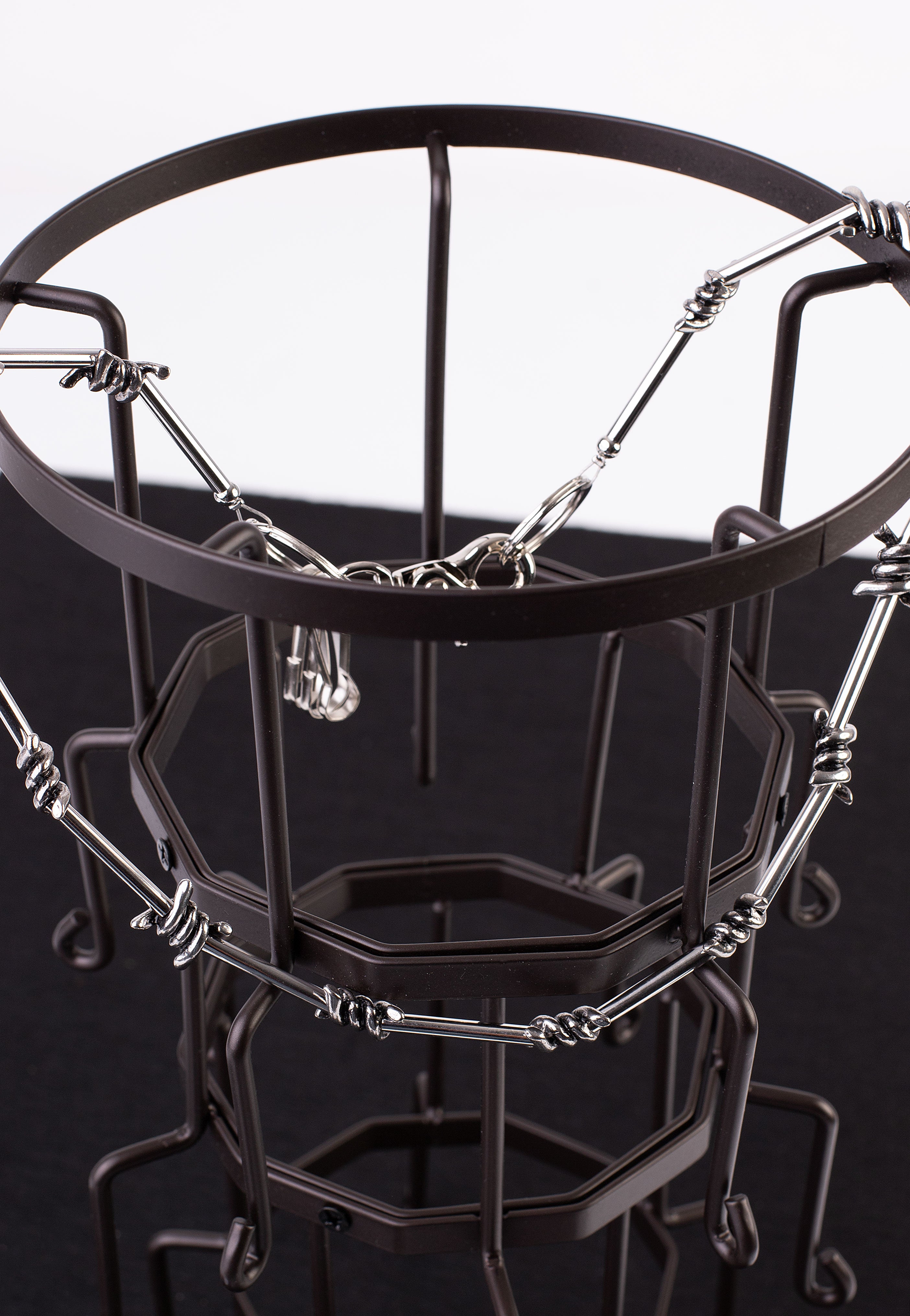 etNox - Stacheldraht - Wallet Chain | Neutral-Image