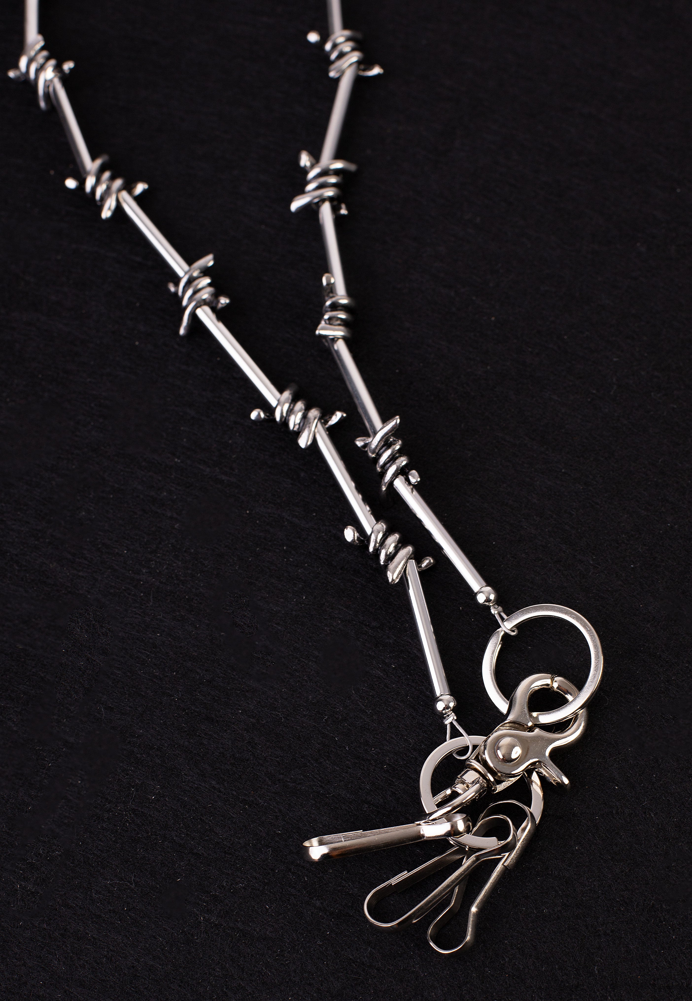 etNox - Stacheldraht - Wallet Chain | Neutral-Image