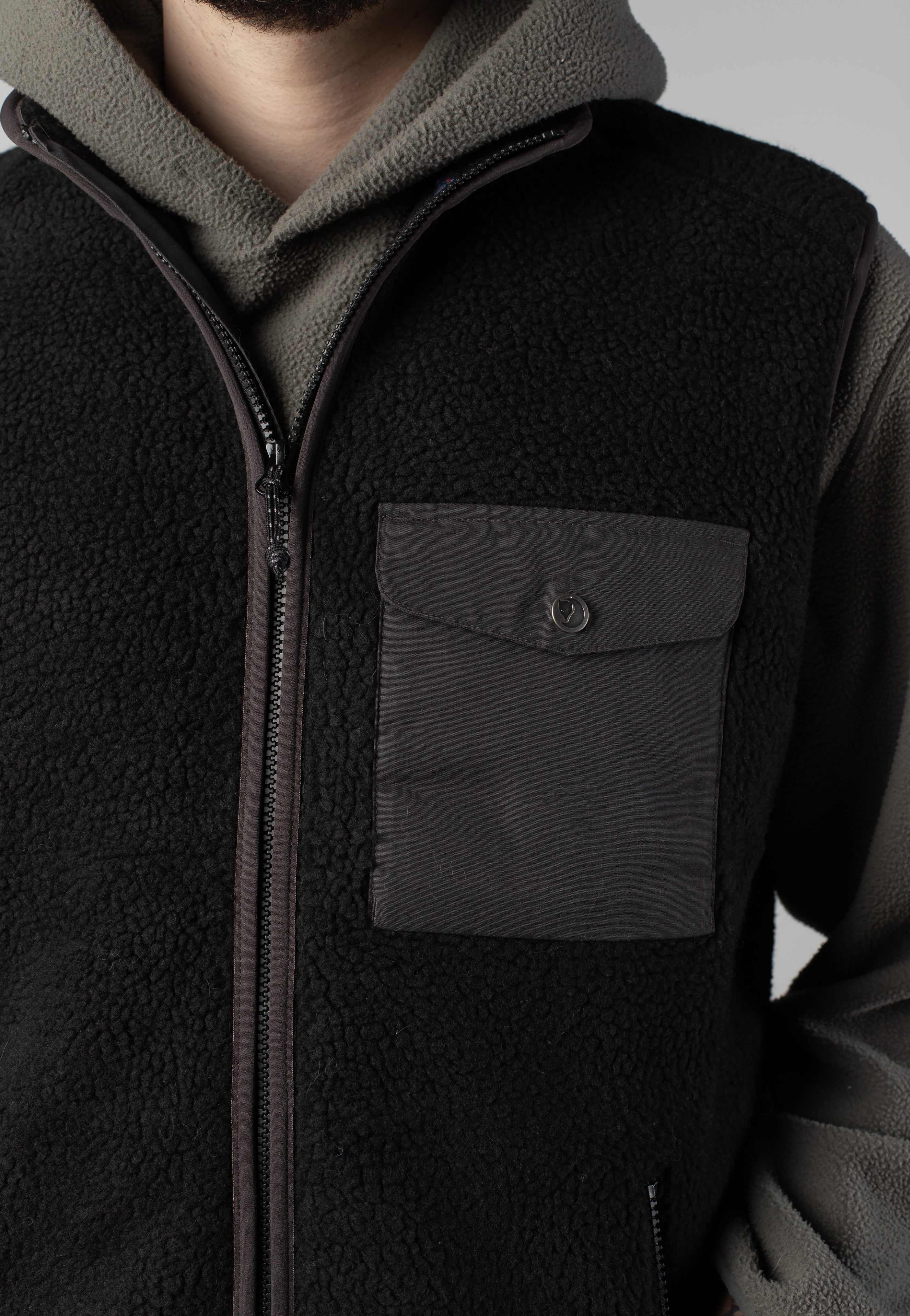 Fjällräven - Vardag Pile Fleece Black/Dark Grey - Vest | Men-Image