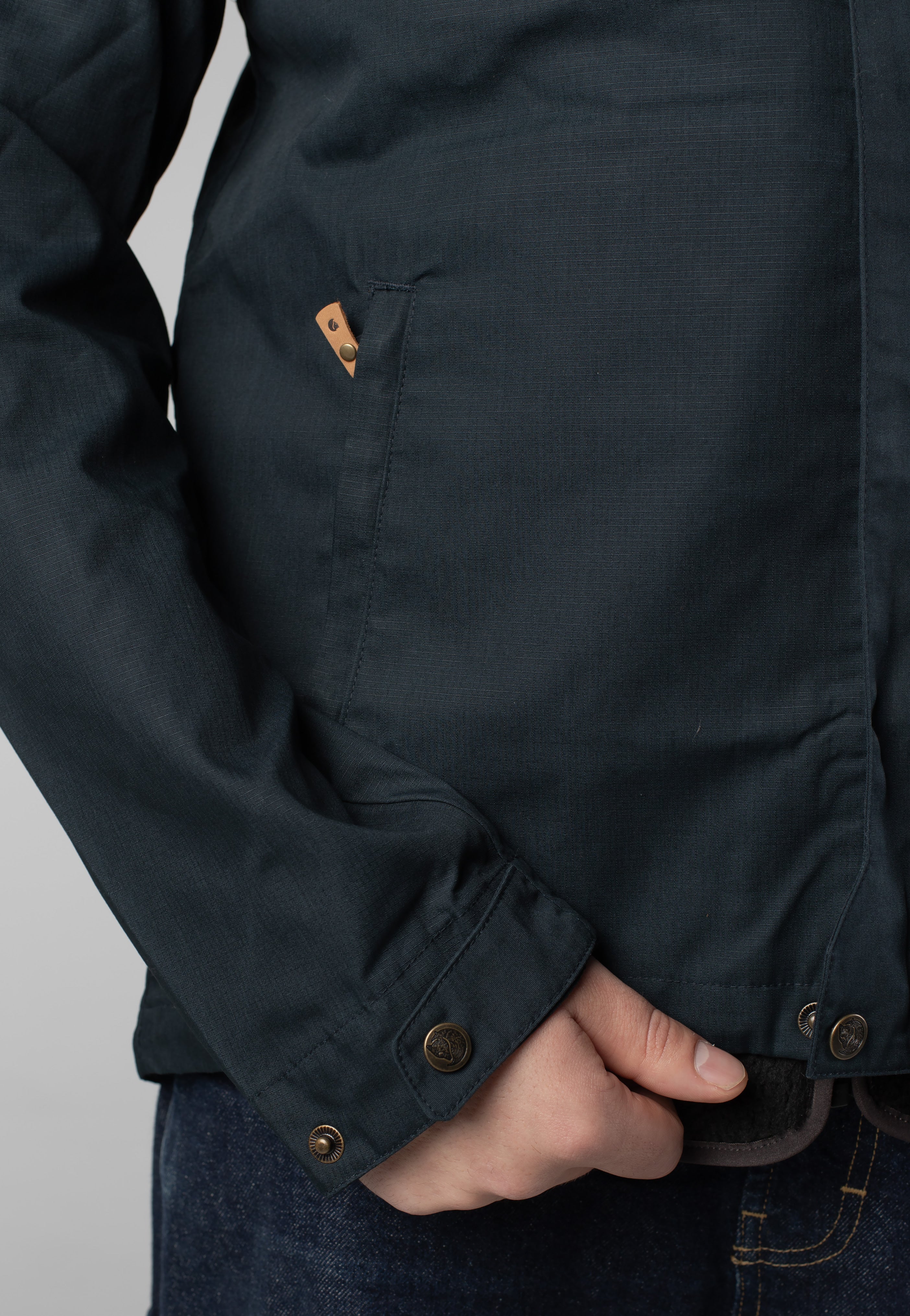 Fjällräven - Skogsö Dark Navy - Windbreaker | Men-Image