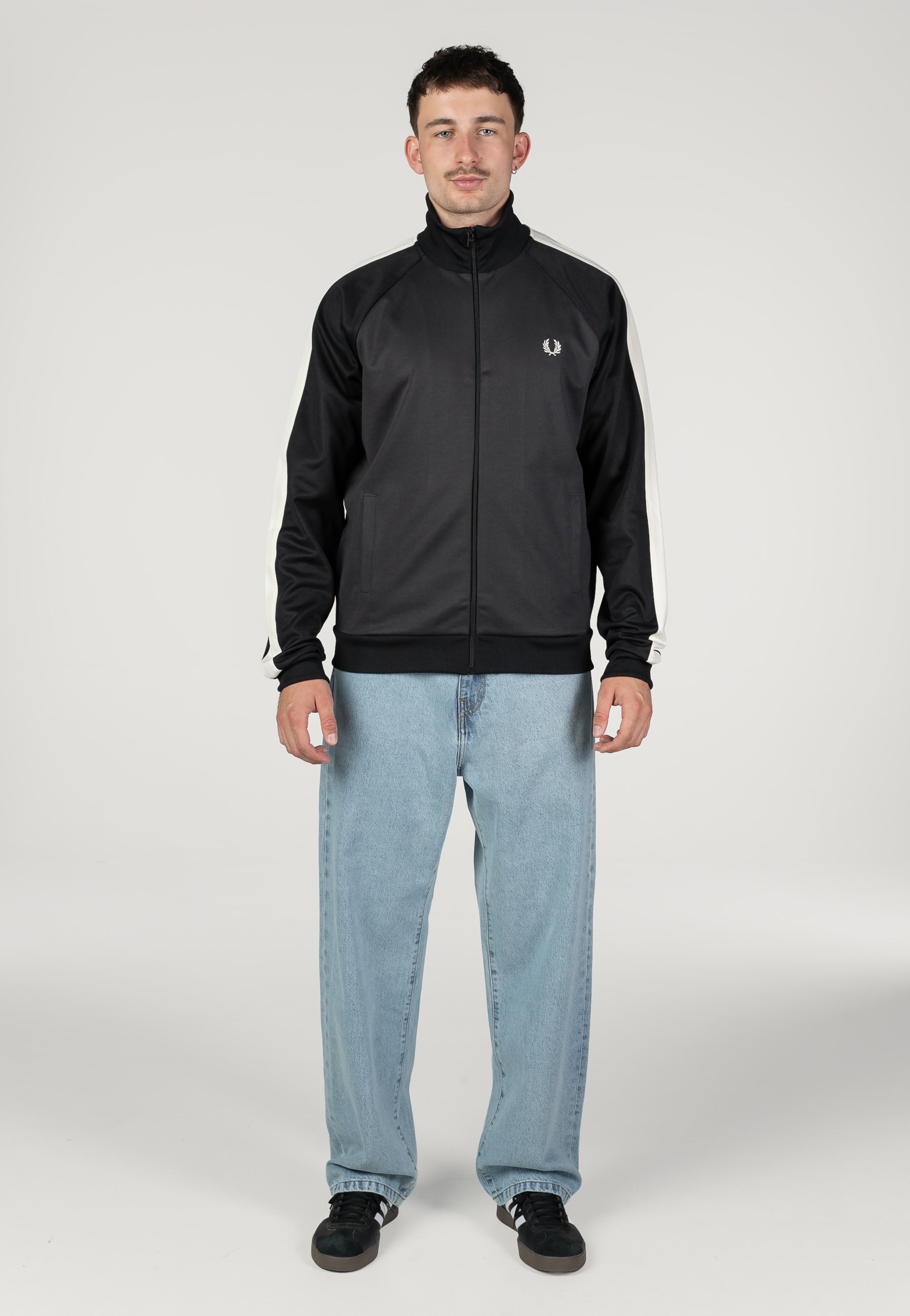 Fred Perry - Contrast Sleeve Anchor Grey - Track Jacket | Men-Image