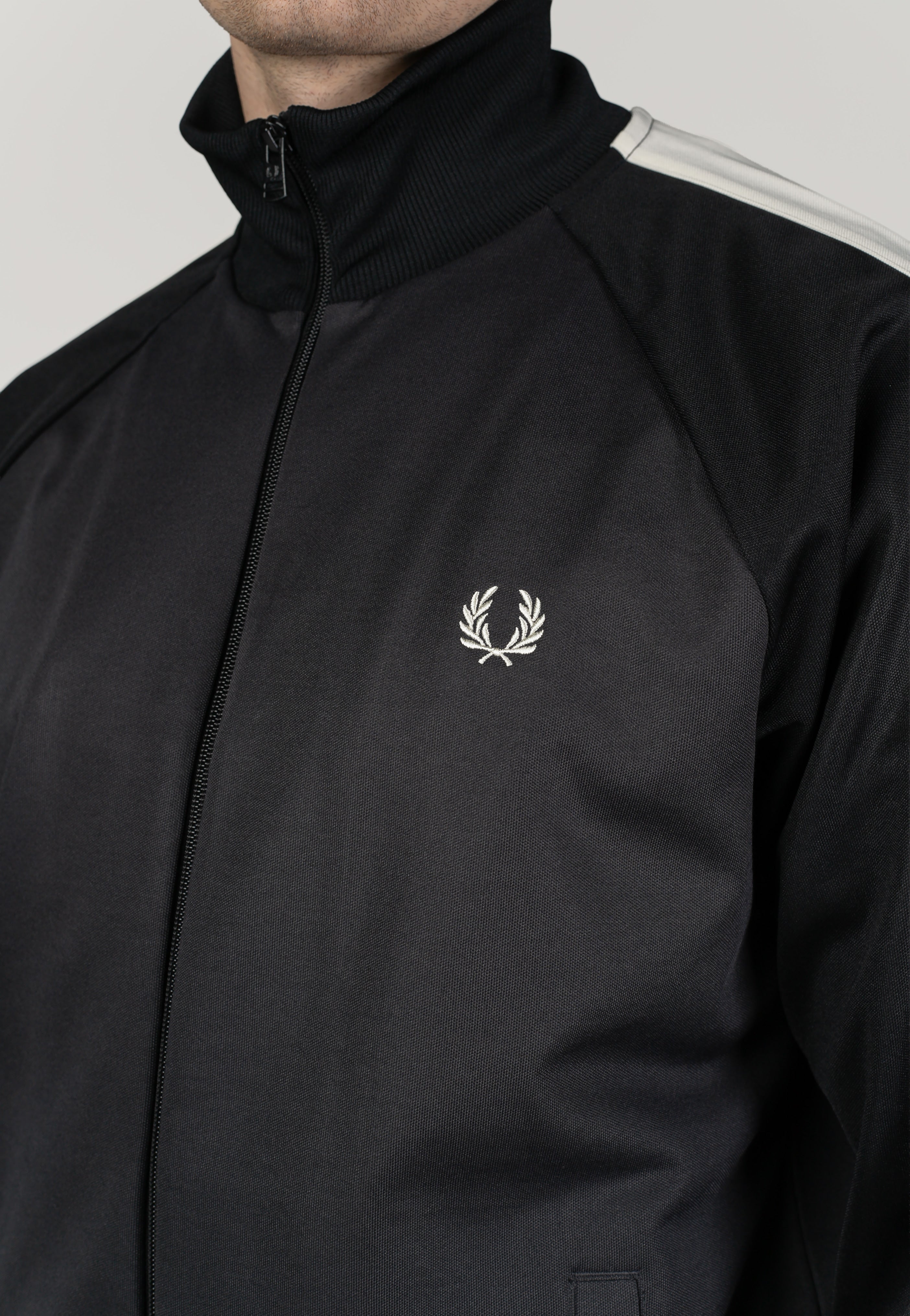 Fred Perry - Contrast Sleeve Anchor Grey - Track Jacket | Men-Image