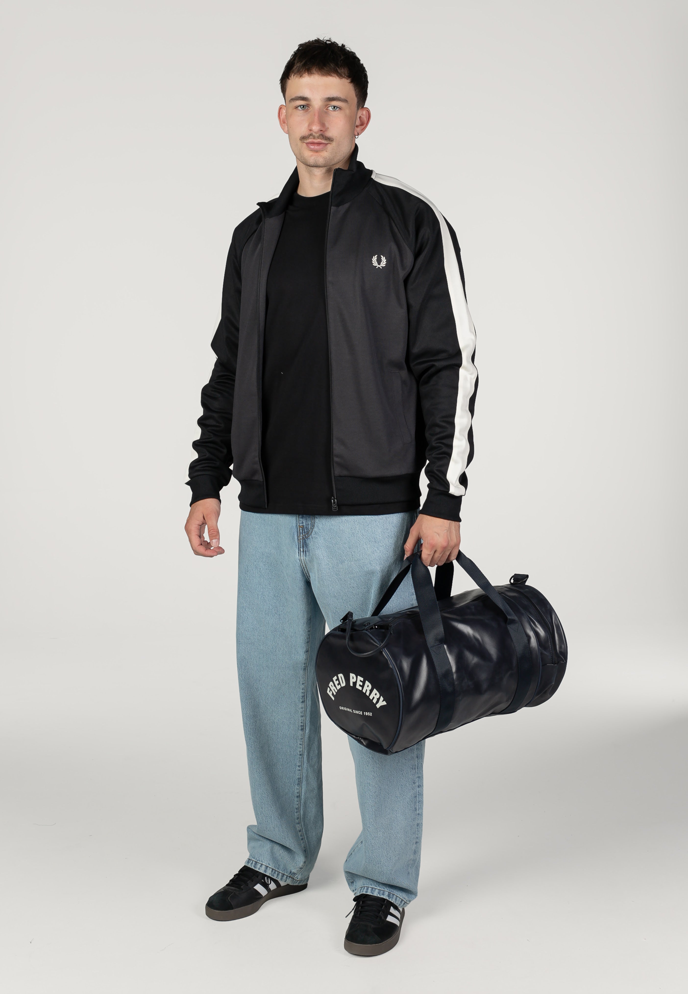 Fred Perry - Contrast Sleeve Anchor Grey - Track Jacket | Men-Image