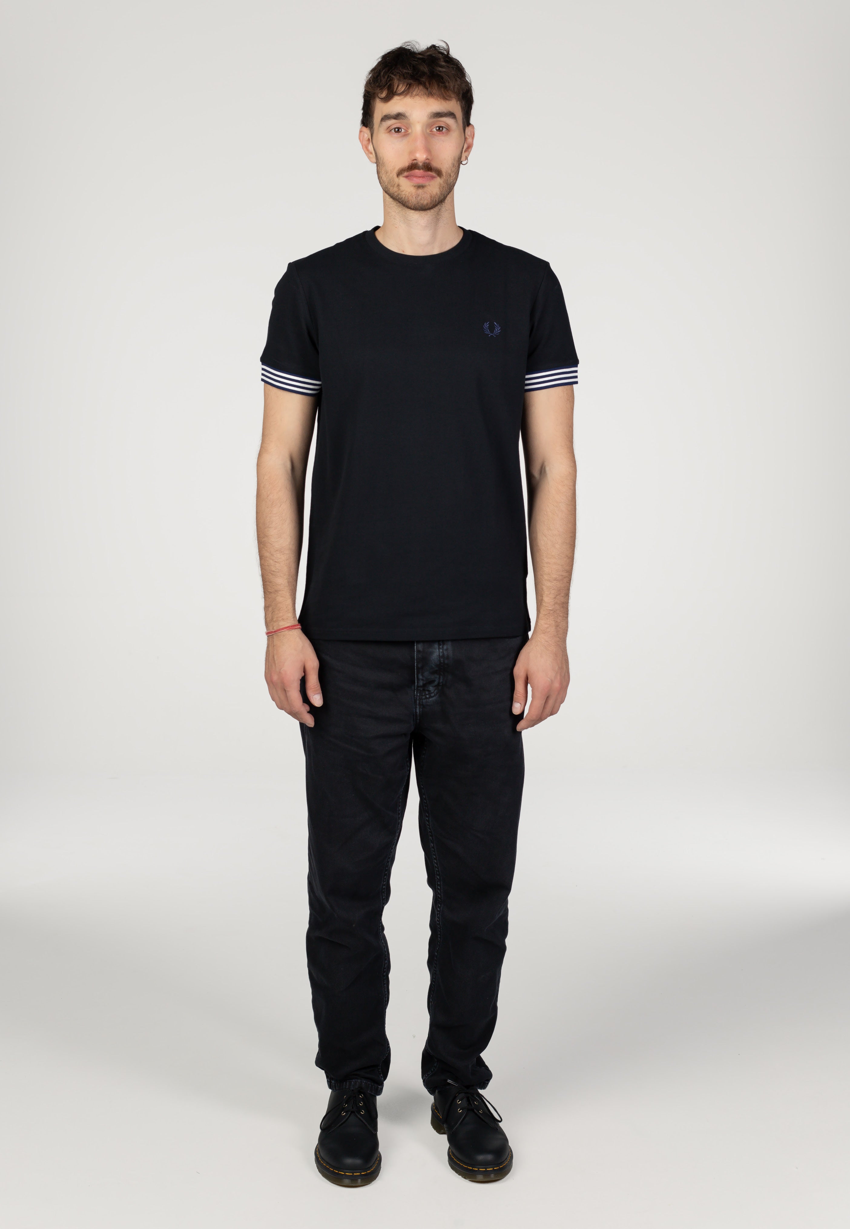 Fred Perry - Striped Cuff Black - T-Shirt | Men-Image
