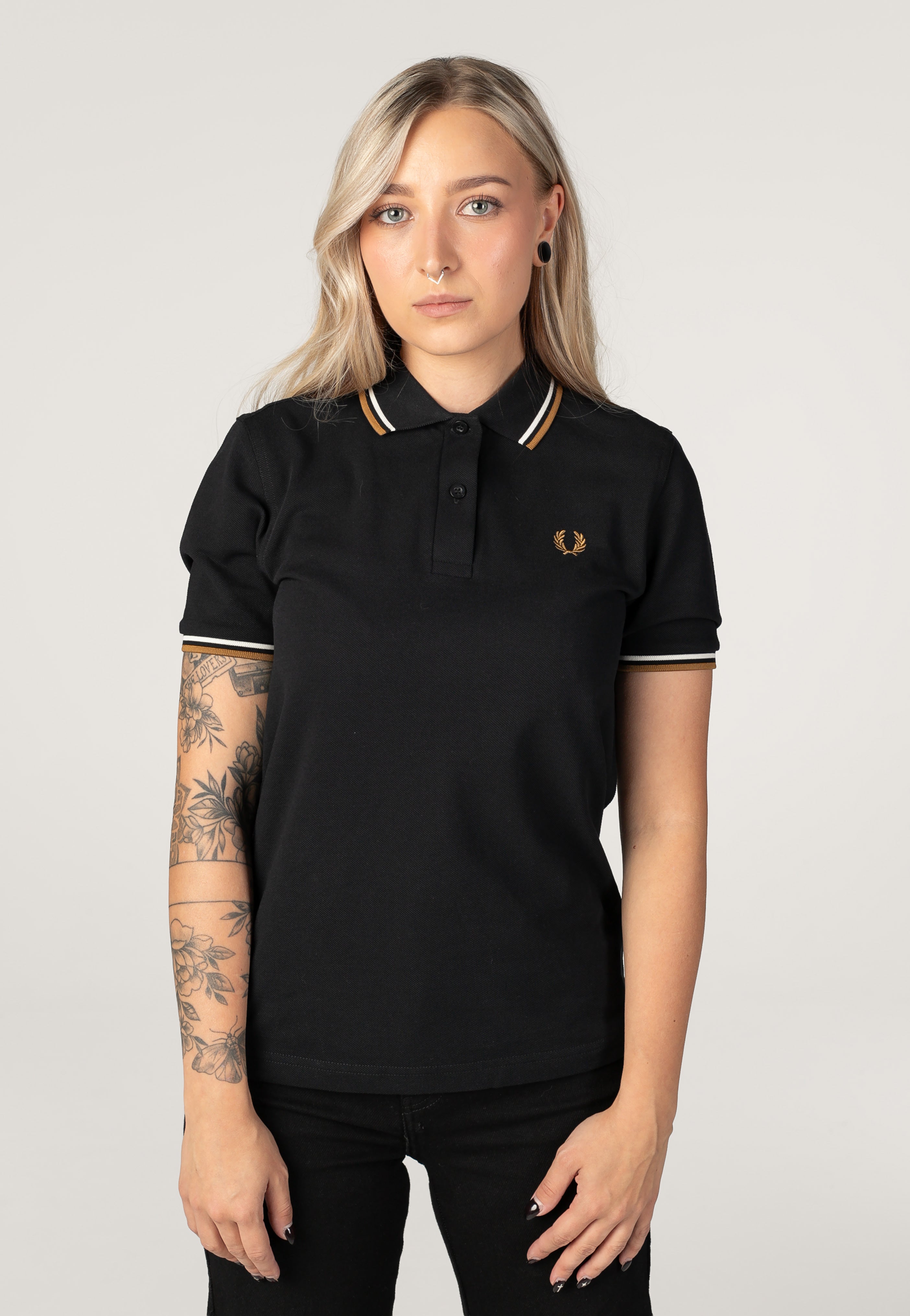 Fred Perry - Twin Tipped Black/Ecru/Dark Caramel - Polo | Women-Image