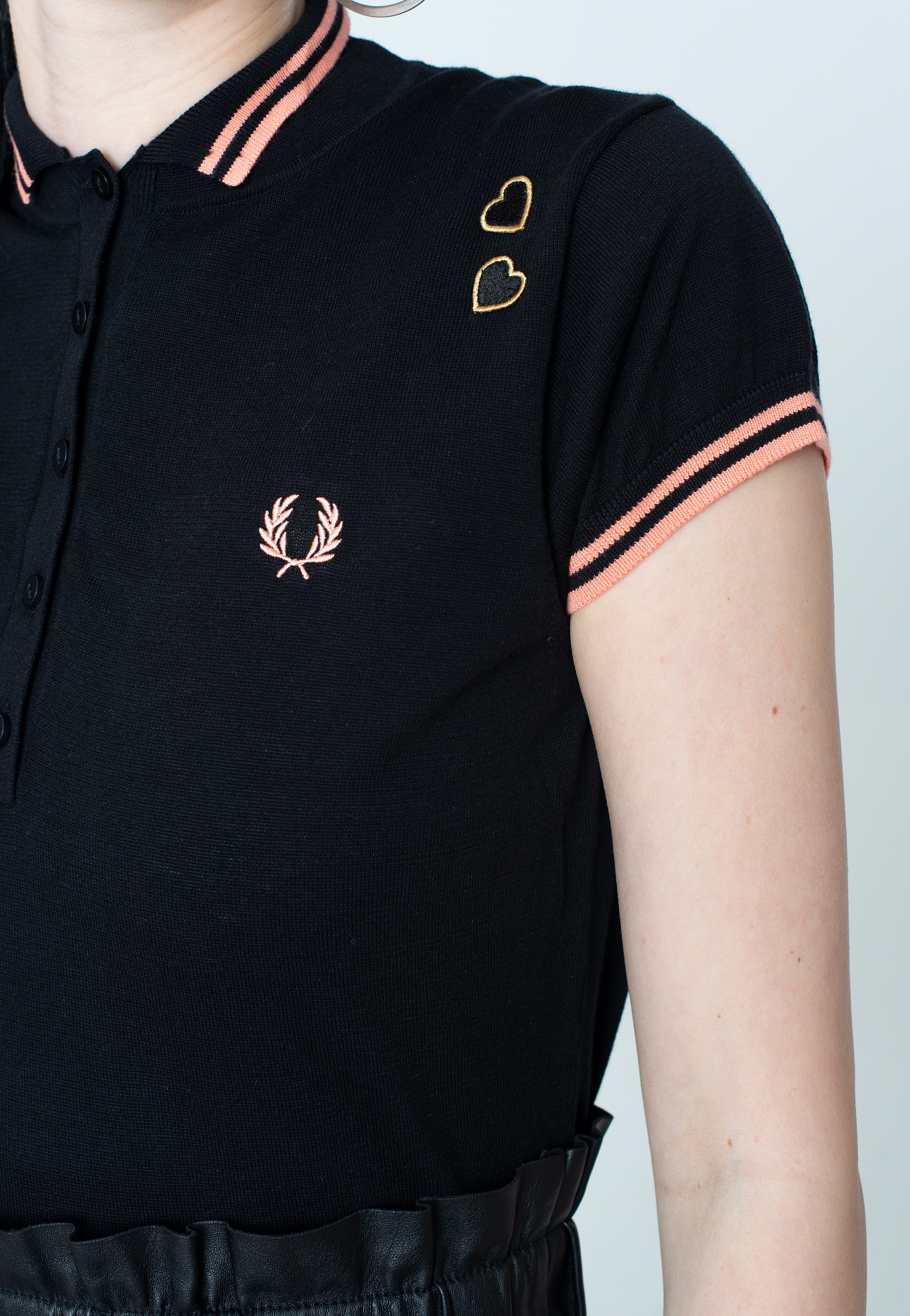 Fred Perry x Amy Winehouse - Knitted Black - Polo | Women-Image