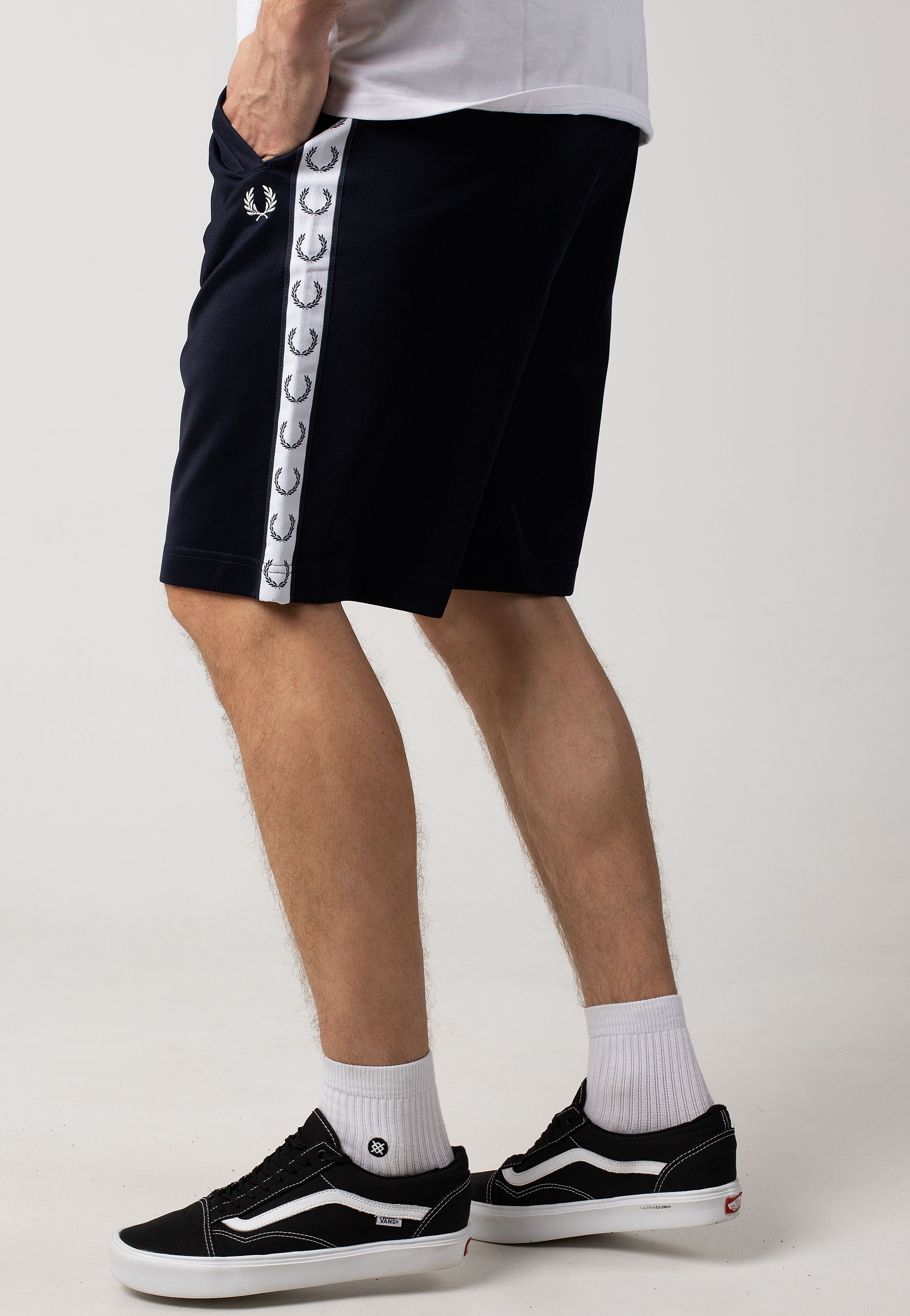 Fred Perry - Taped Tricot Carbon Blue - Shorts | Men-Image