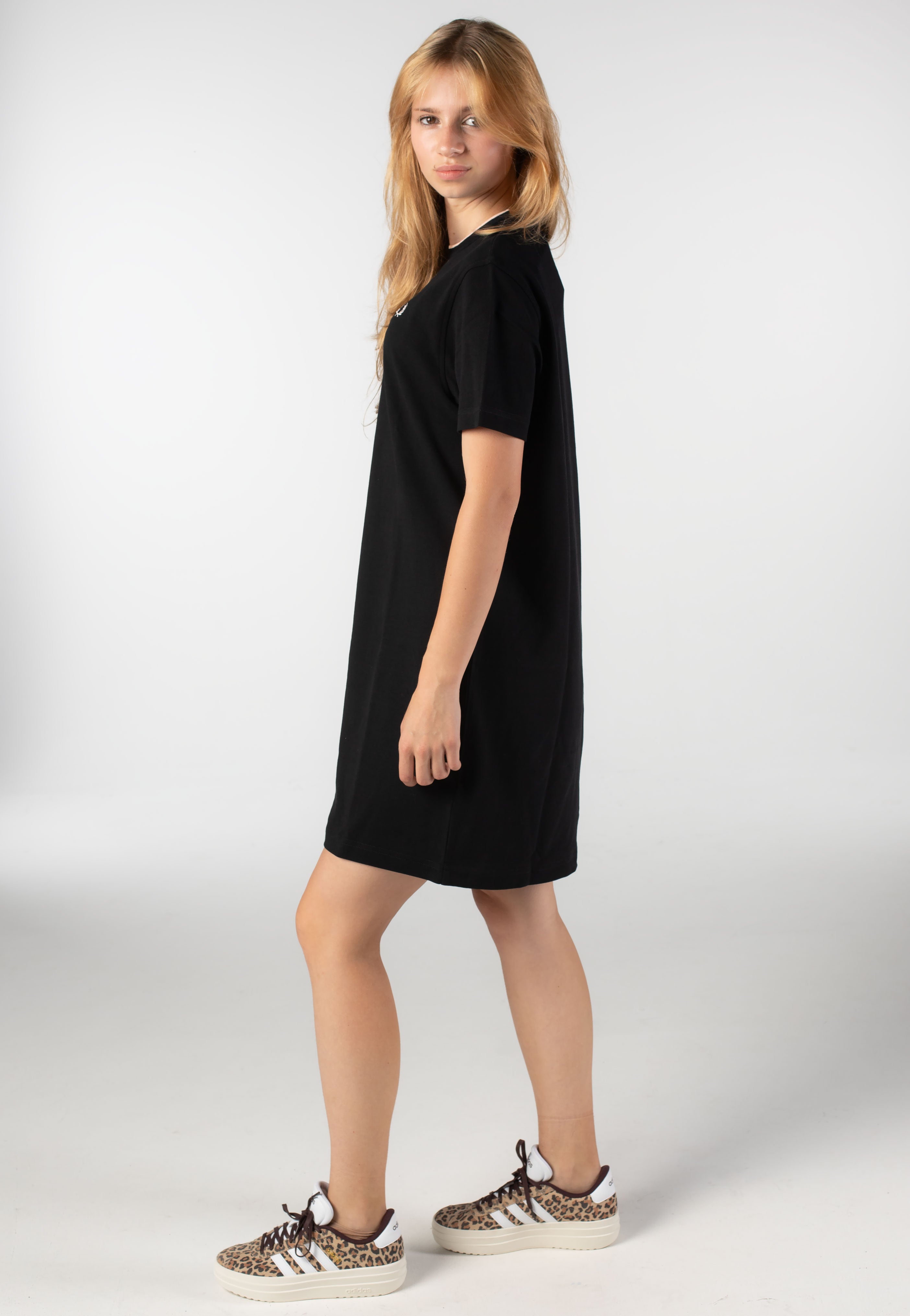 Fred Perry - Tipped Pique T-Shirt Black - Dress | Impericon
