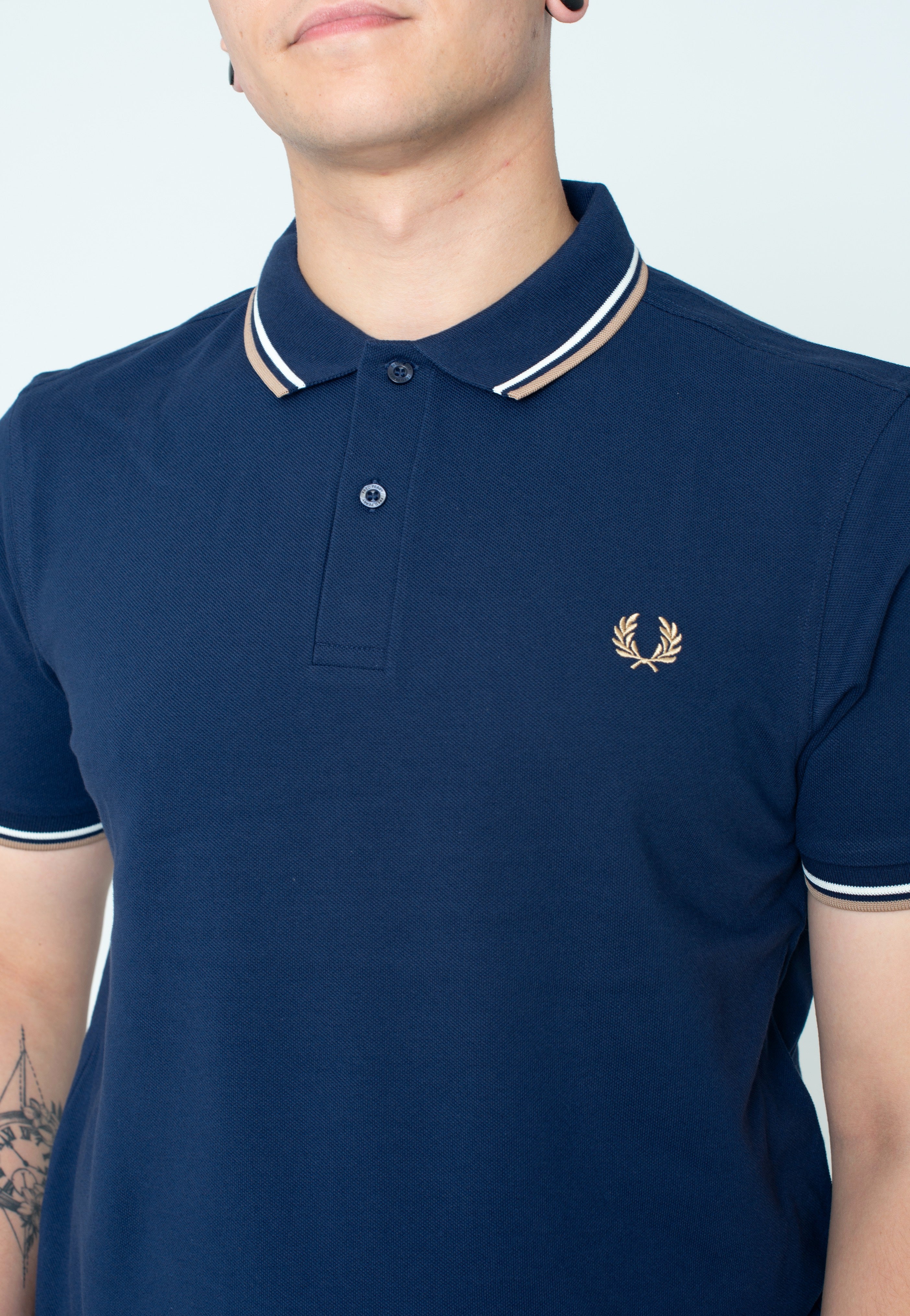 Fred Perry - Twin Tipped French Navy / Ecru / Warm Stone - Polo | Men-Image