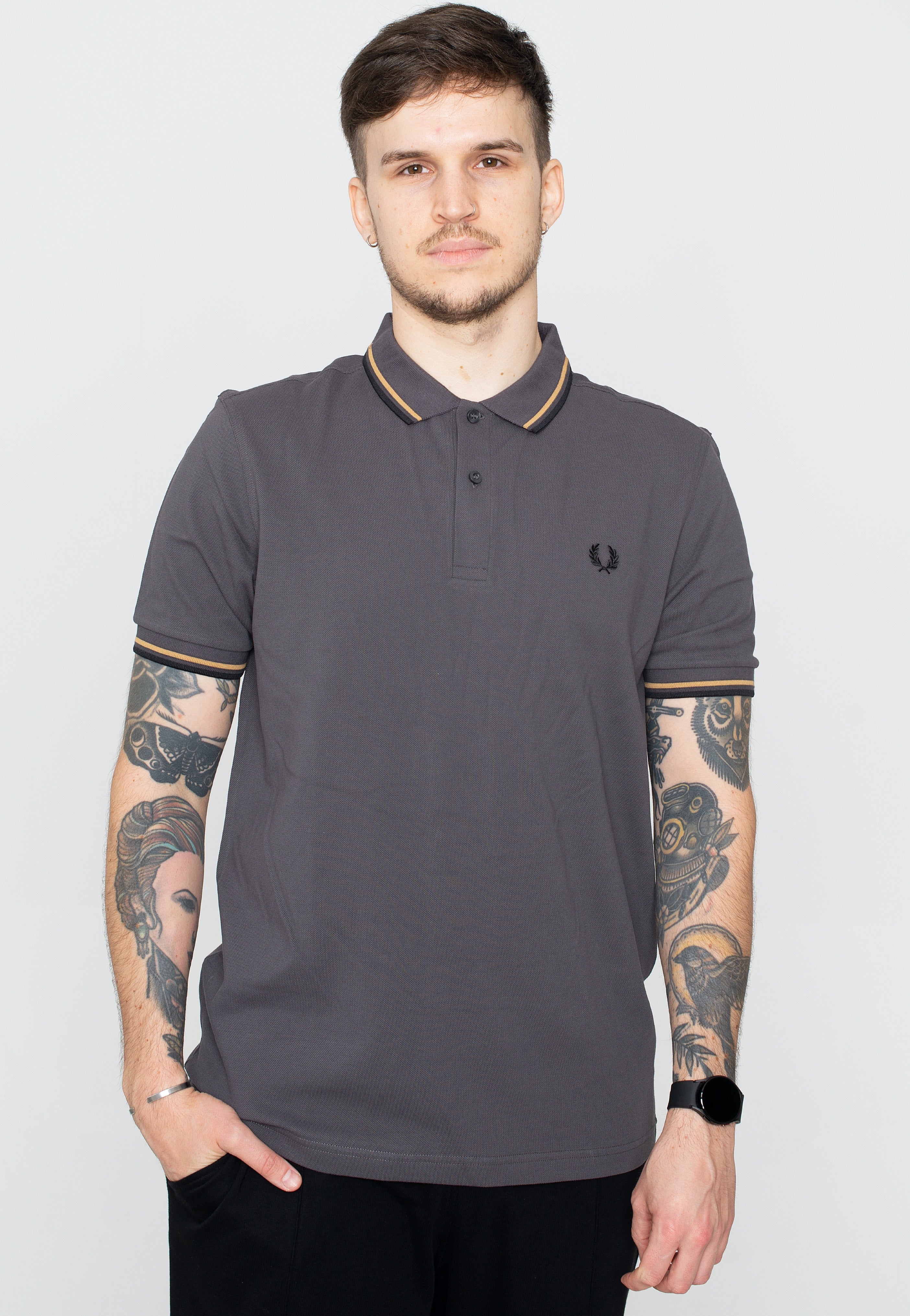 Fred Perry - Twin Tipped Gun Metal/1964 Gold/Black - Polo | Men-Image