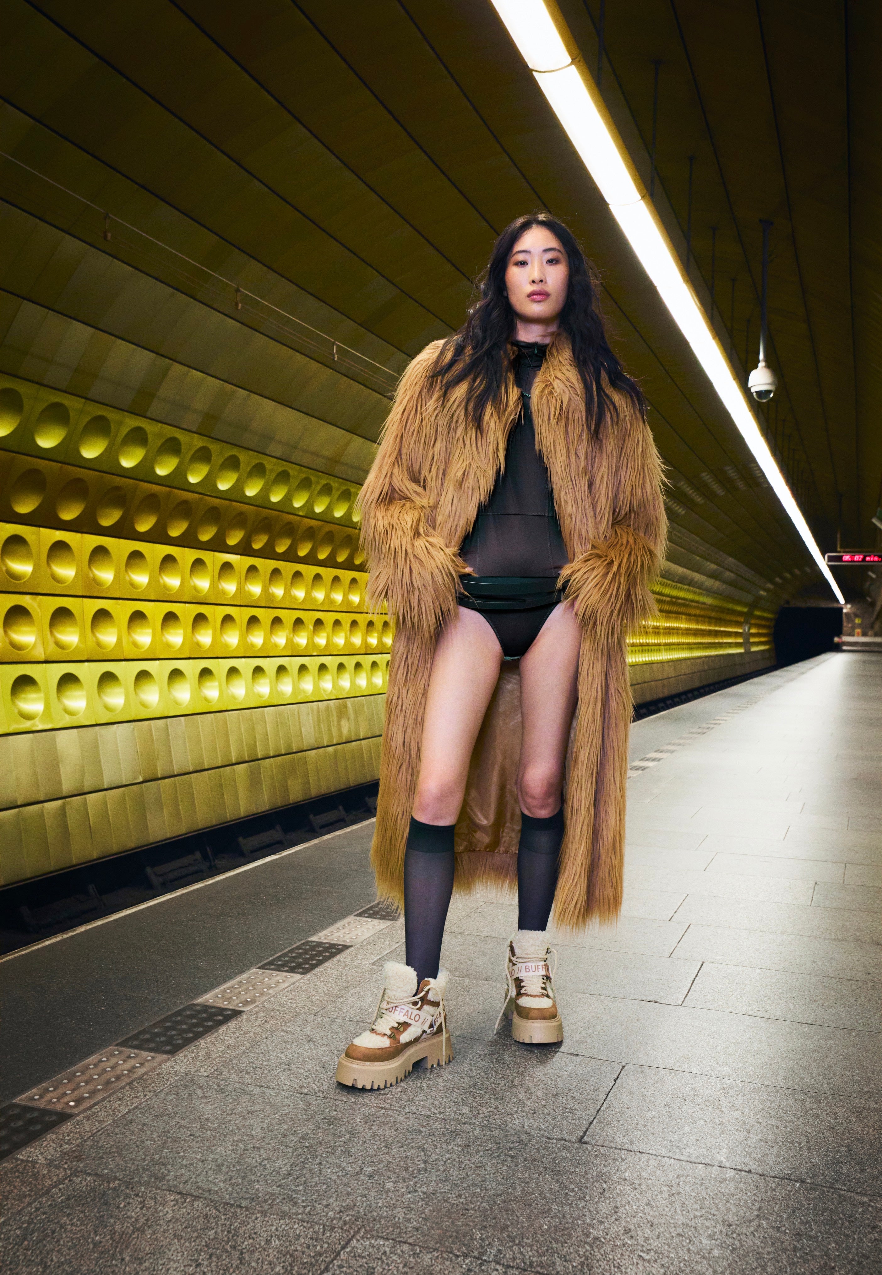 Buffalo - Aspen Com Mid Warm Vegan Beige/Black/Leo - Girl Shoes | Women-Image