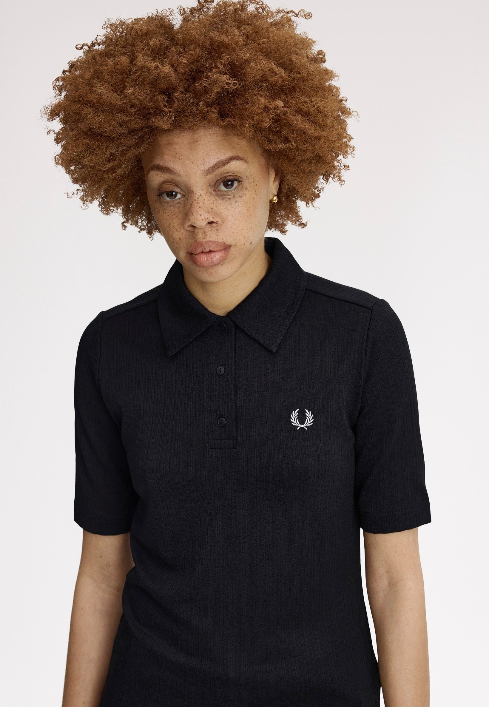Fred Perry - Sheer Rib Black - Polo | Women-Image