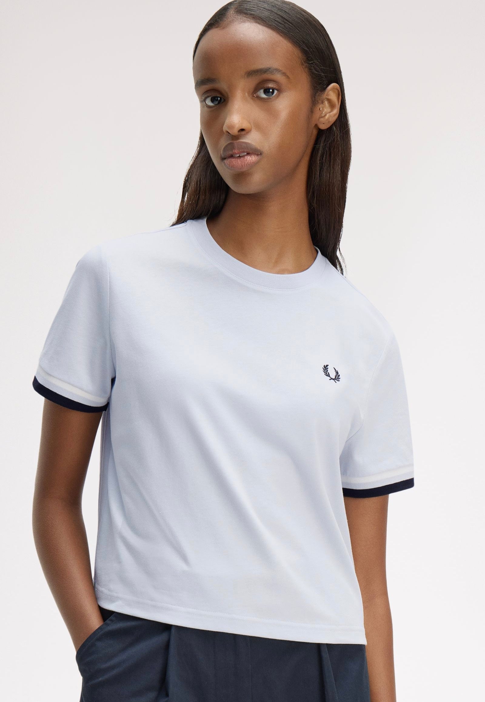 Fred Perry - Bold Tipped Dusky Blue - T-Shirt | Women-Image