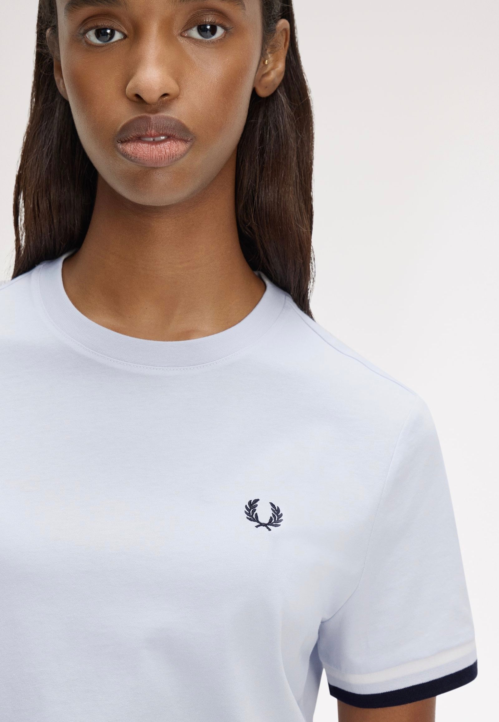 Fred Perry - Bold Tipped Dusky Blue - T-Shirt | Women-Image