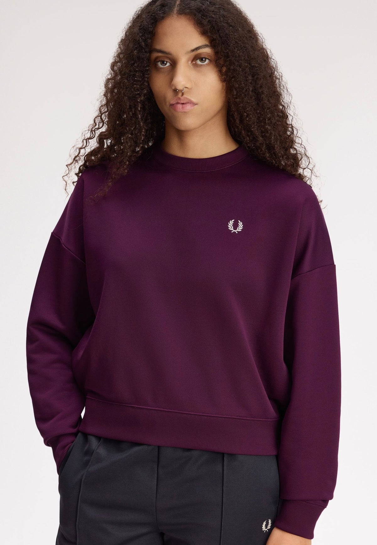 Fred Perry Laurel Wreath Badge Plum Sweater | Women-Image