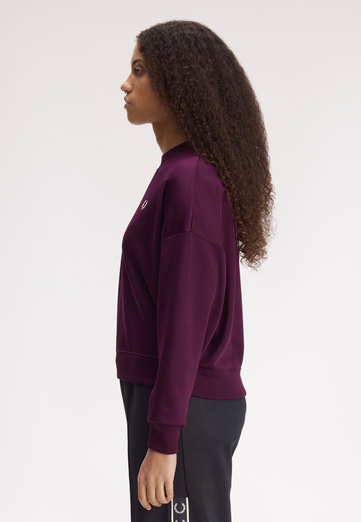 Fred Perry Laurel Wreath Badge Plum Sweater | Women-Image