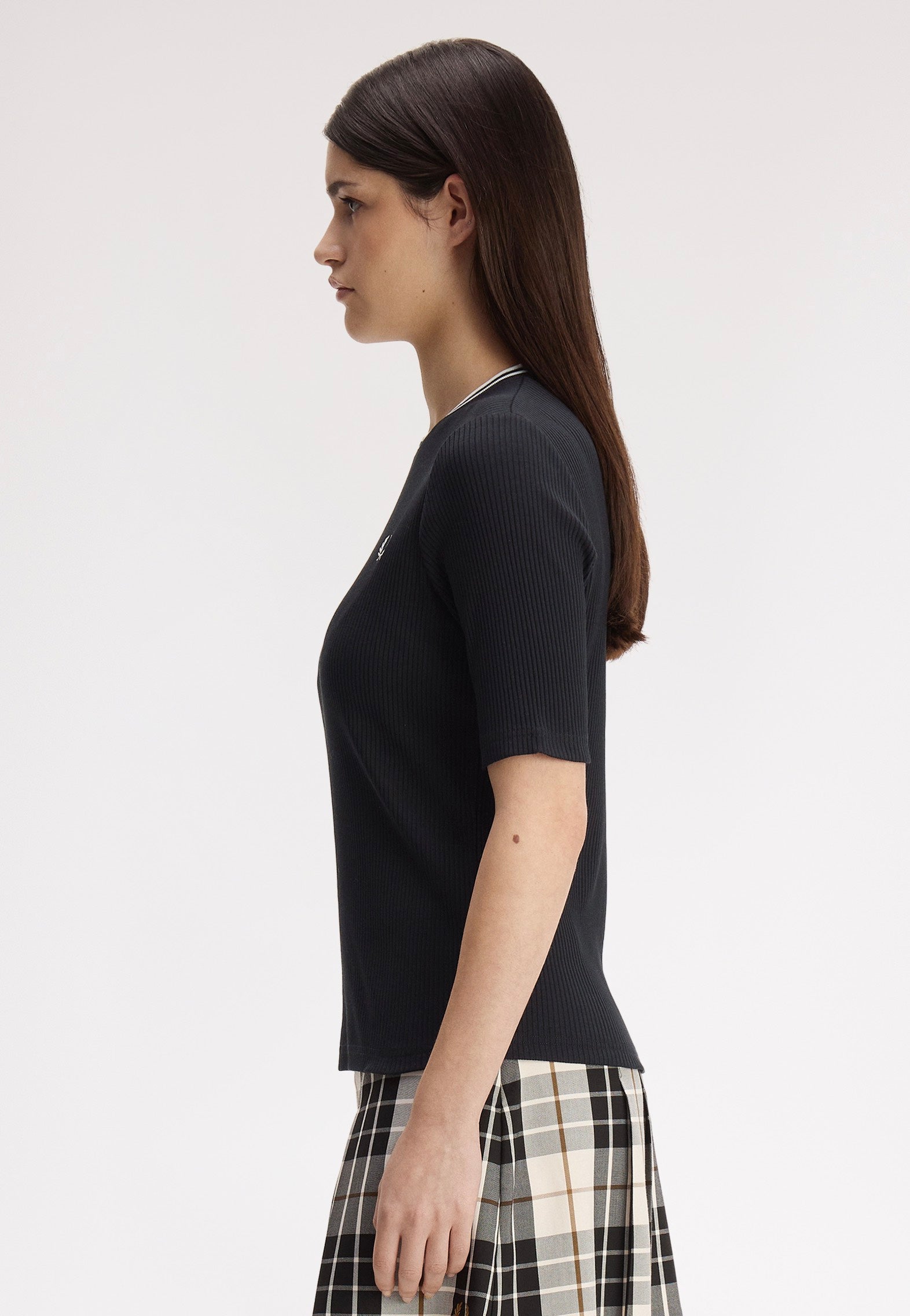 Fred Perry - Twin Tipped Ribbed Black - T-Shirt | Women-Image
