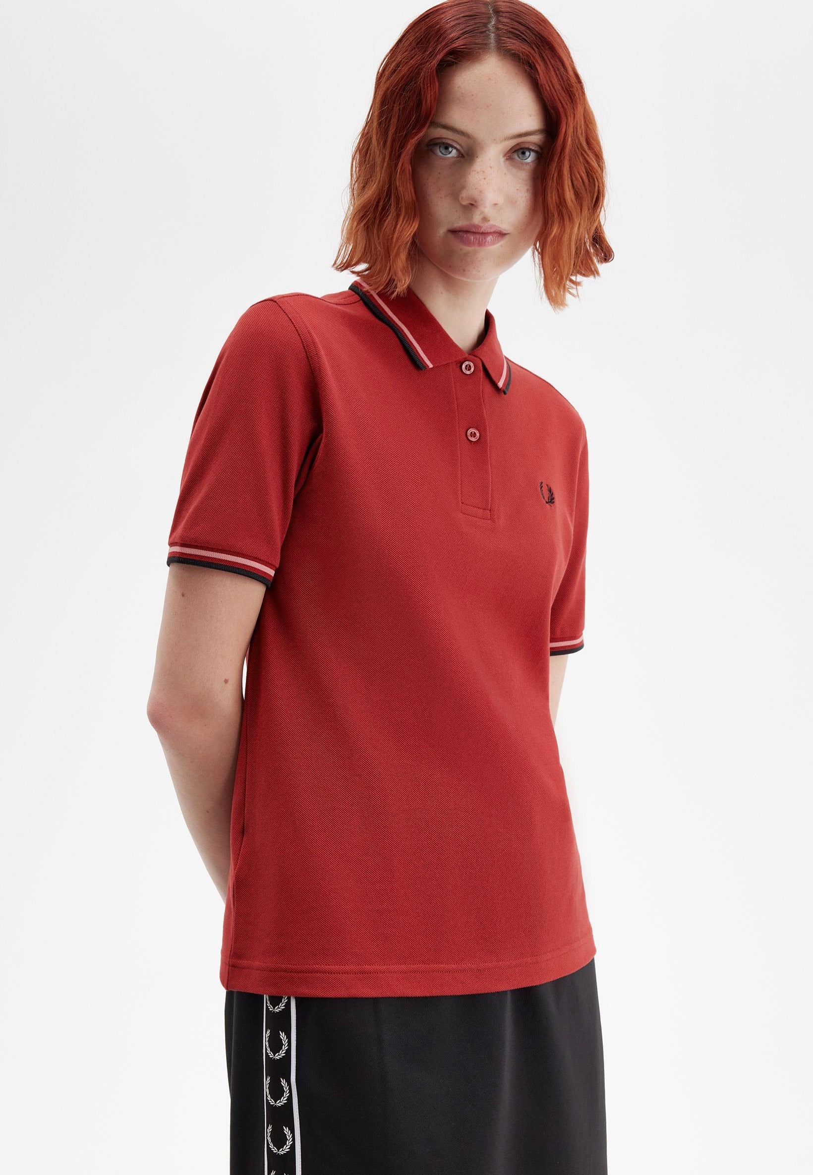 Fred Perry - Twin Tipped Burnt Red/Putty Pink/Black - Polo | Women-Image
