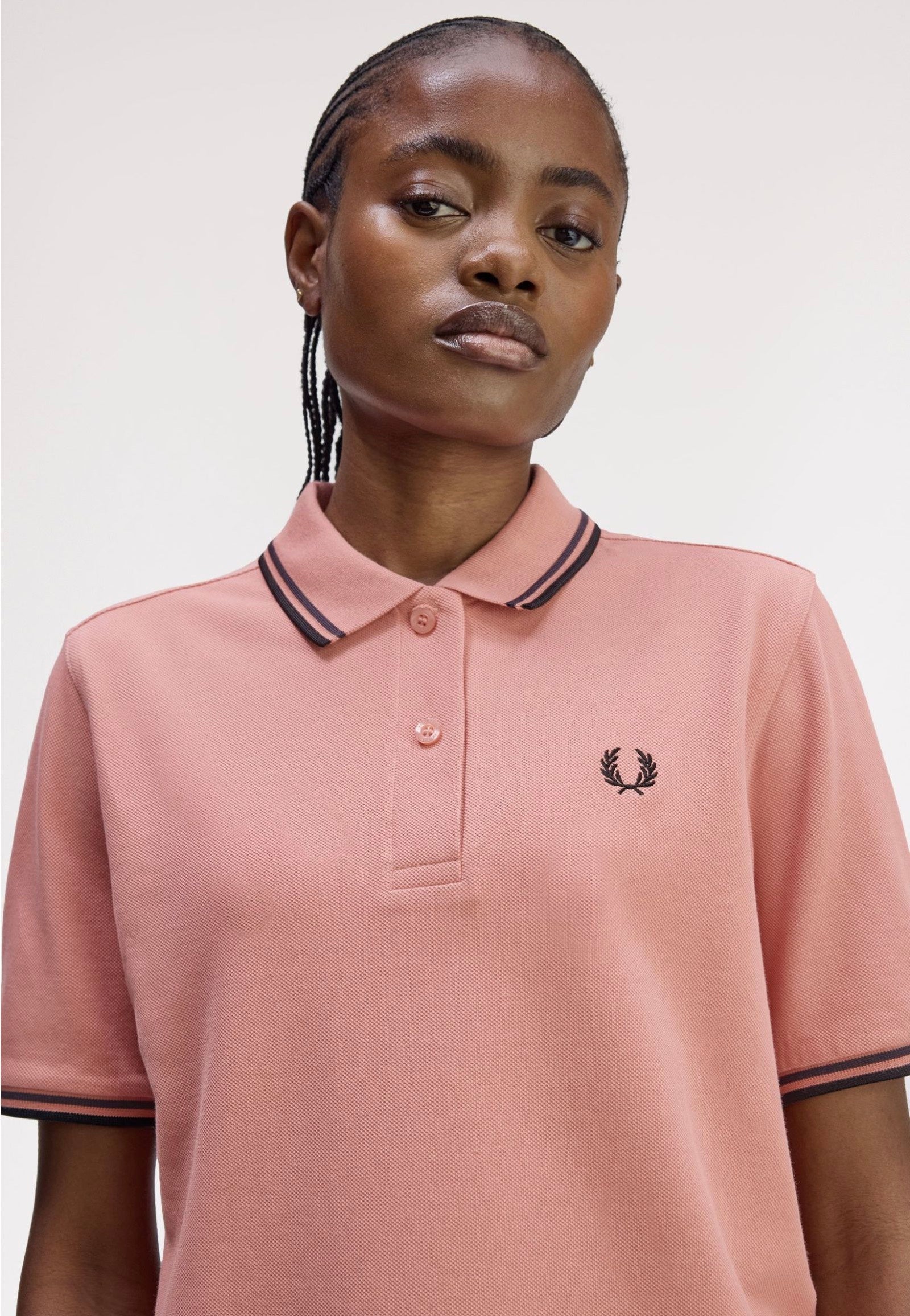 Fred Perry - Twin Tipped Blossom Pink/Anchor Grey/Black - Polo | Women-Image