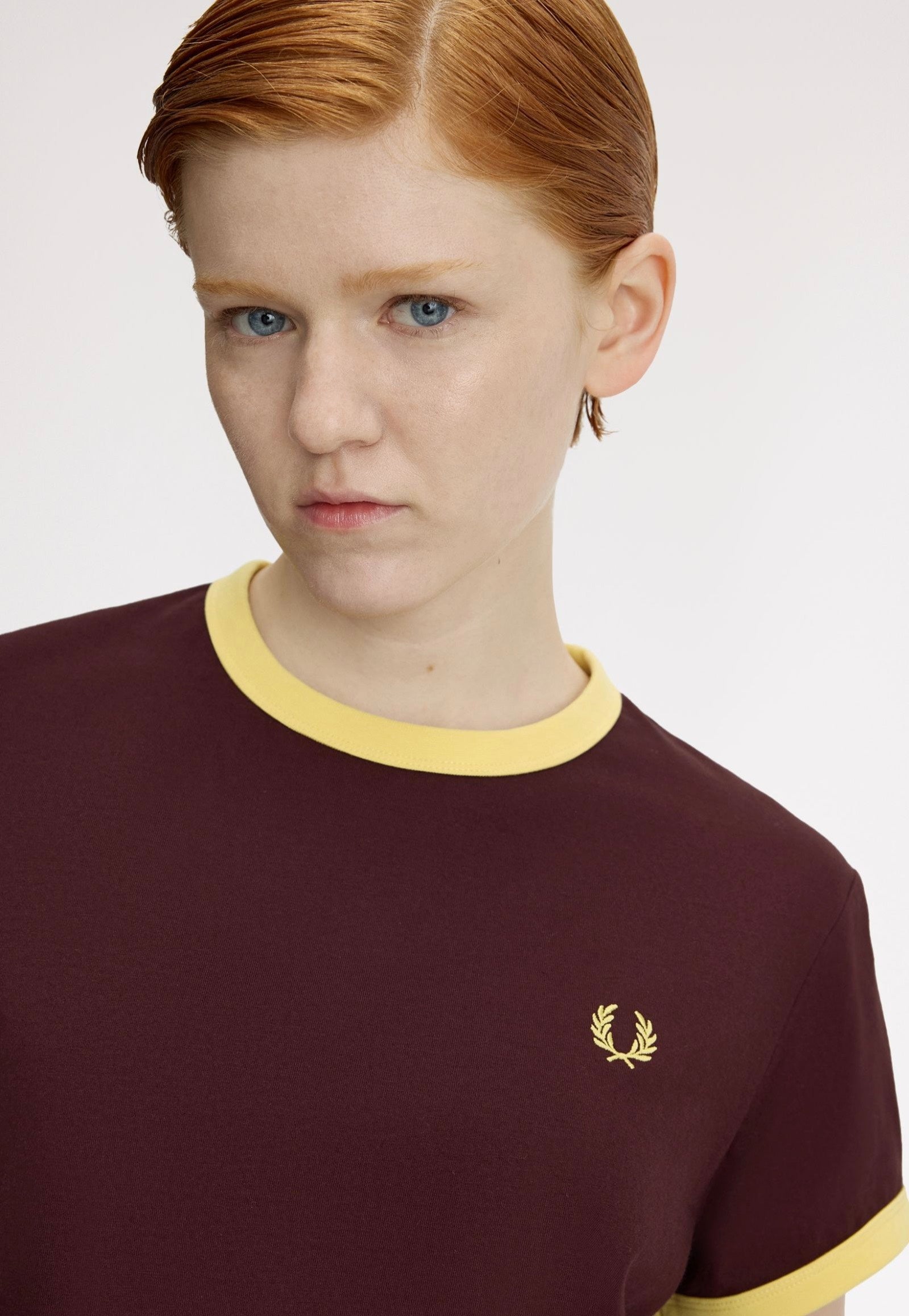 Fred Perry - Cropped Ringer Oxblood - T-Shirt | Women-Image