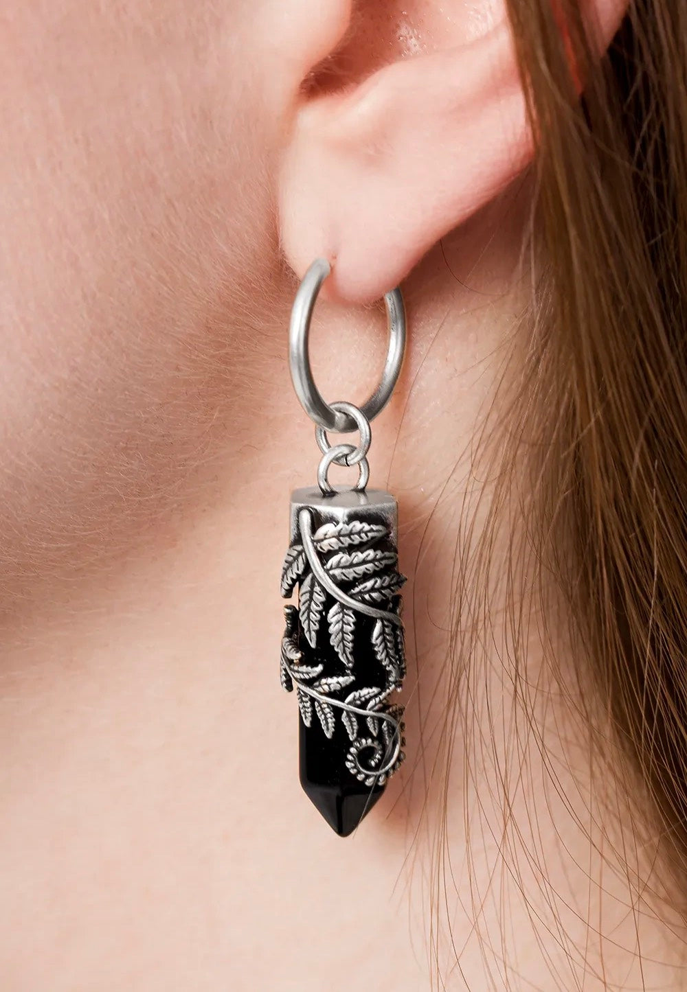 Restyle - Crystal Fern Silver - Earrings | Neutral-Image