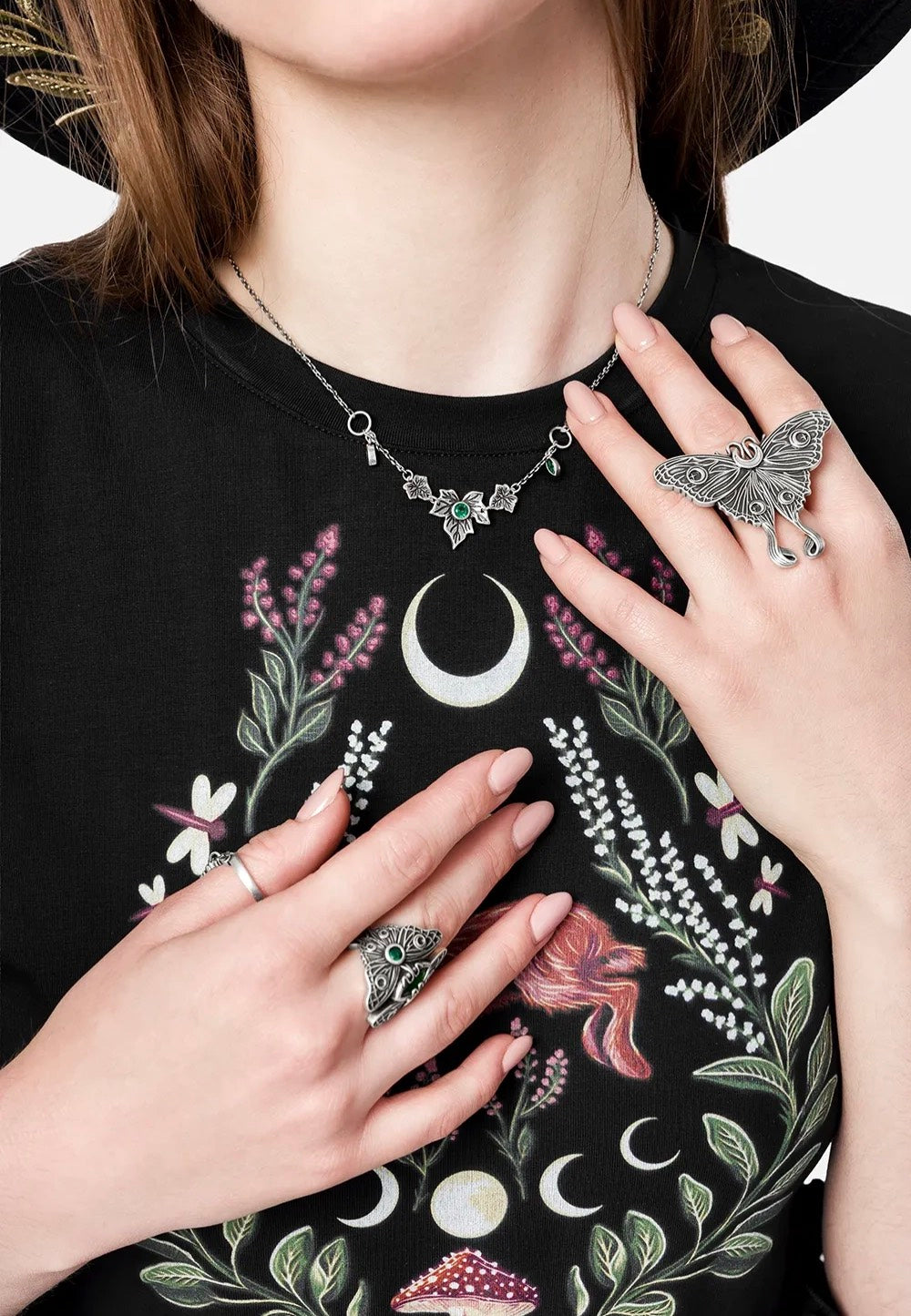 Restyle - Poisoned Ivy Silver - Necklace | Neutral-Image