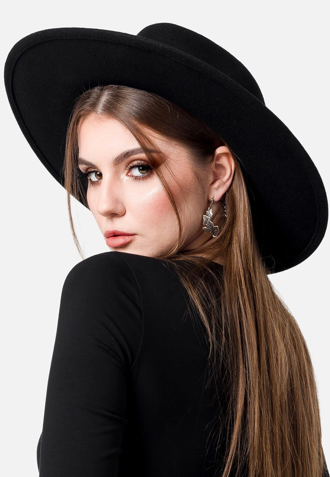 Restyle - Tangled Vines Hoop Silver - Earrings | Neutral-Image