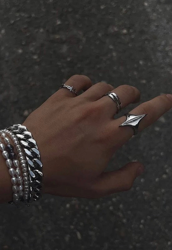 Fainz Sauron Silver Prsten | Neutral-Image