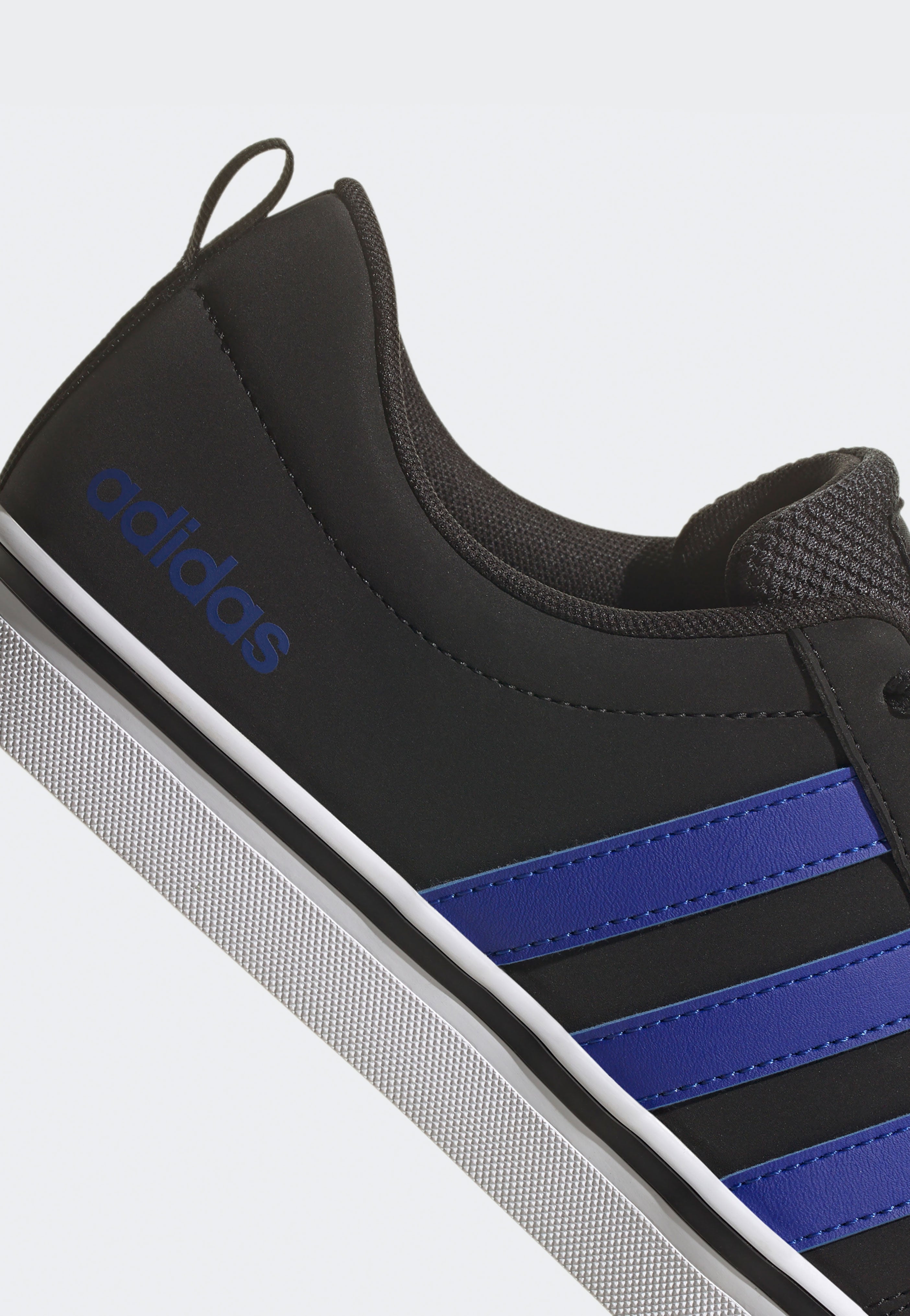 Adidas - VS Pace 2.0 Cblack/Lucblu/Ftwwht - Shoes | Men-Image