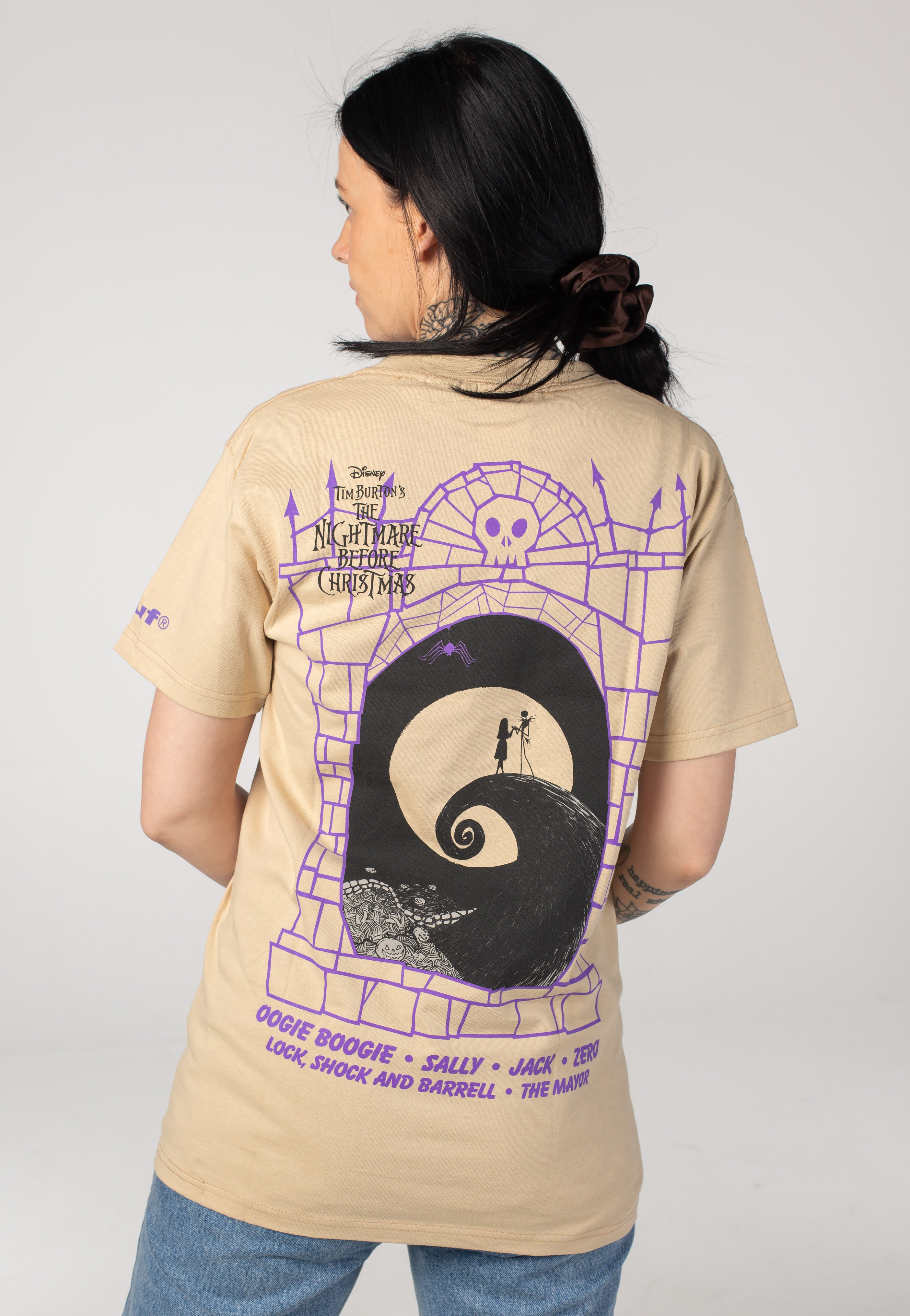 HUF x The Nightmare Before Christmas - Nightmare Cast Sand - T-Shirt | Women-Image