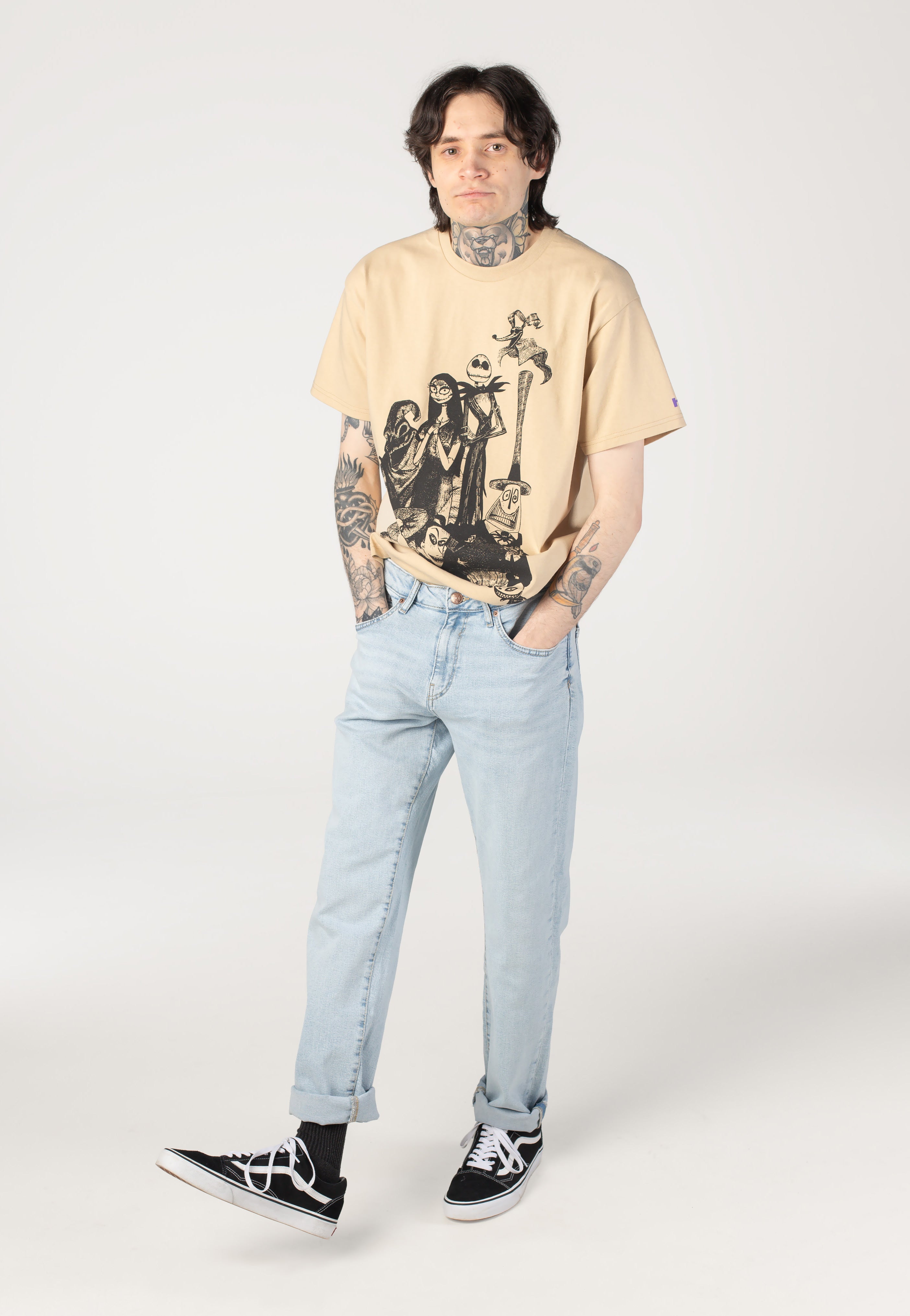 HUF x The Nightmare Before Christmas - Nightmare Cast Sand - T-Shirt | Men-Image