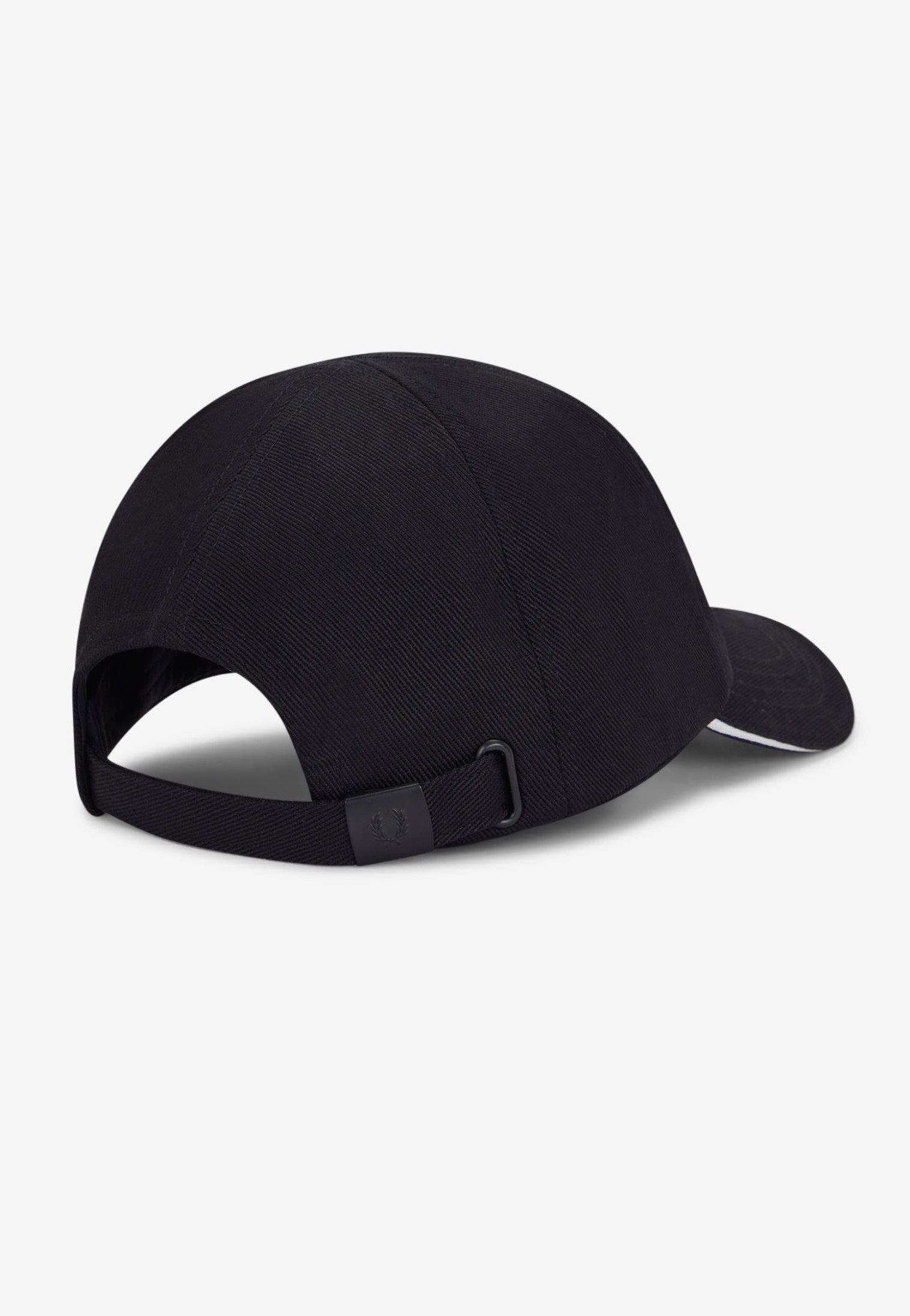 Fred Perry - Circle Branded Piped Twill Black - Cap | Neutral-Image