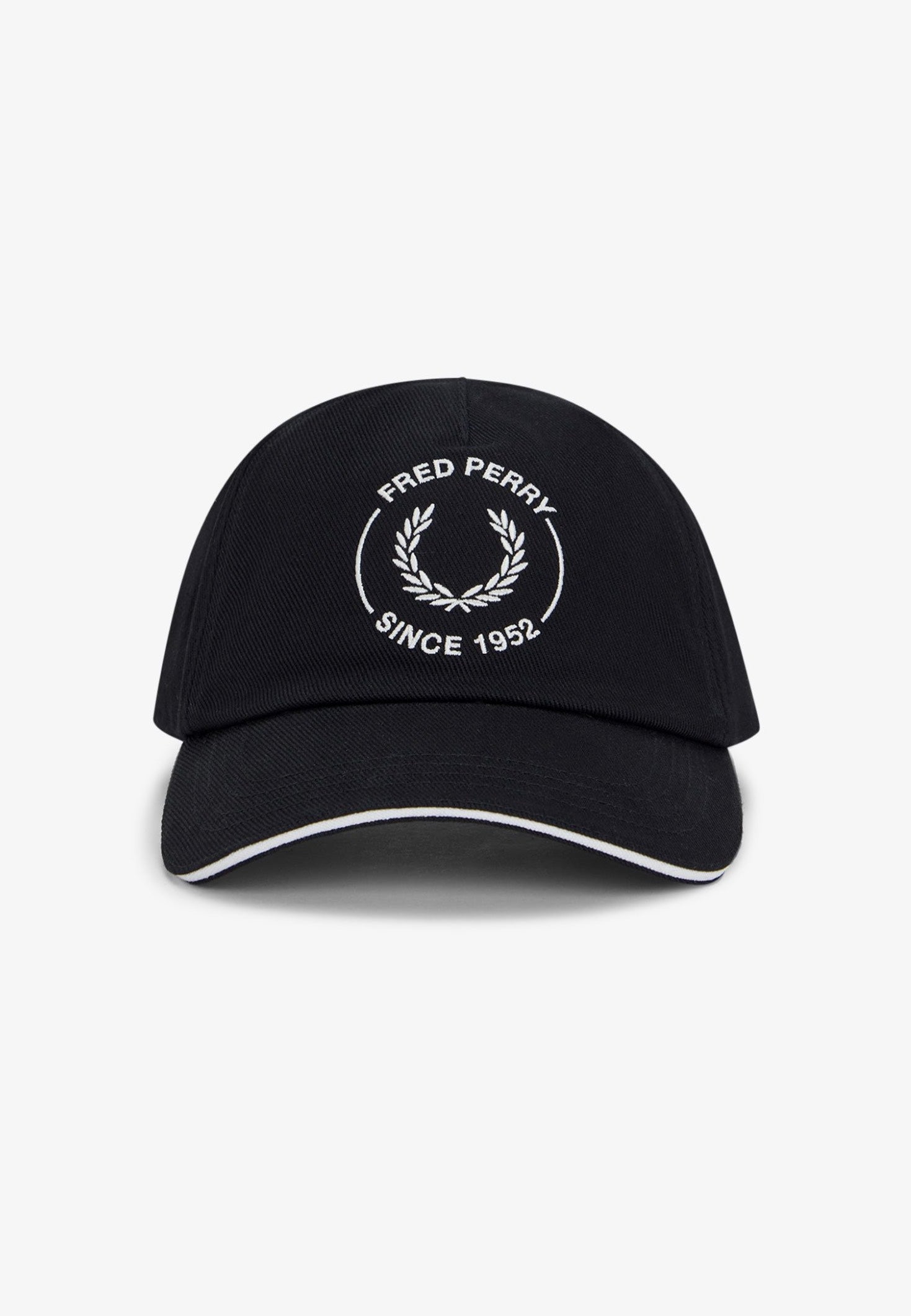 Fred Perry - Circle Branded Piped Twill Black - Cap | Neutral-Image