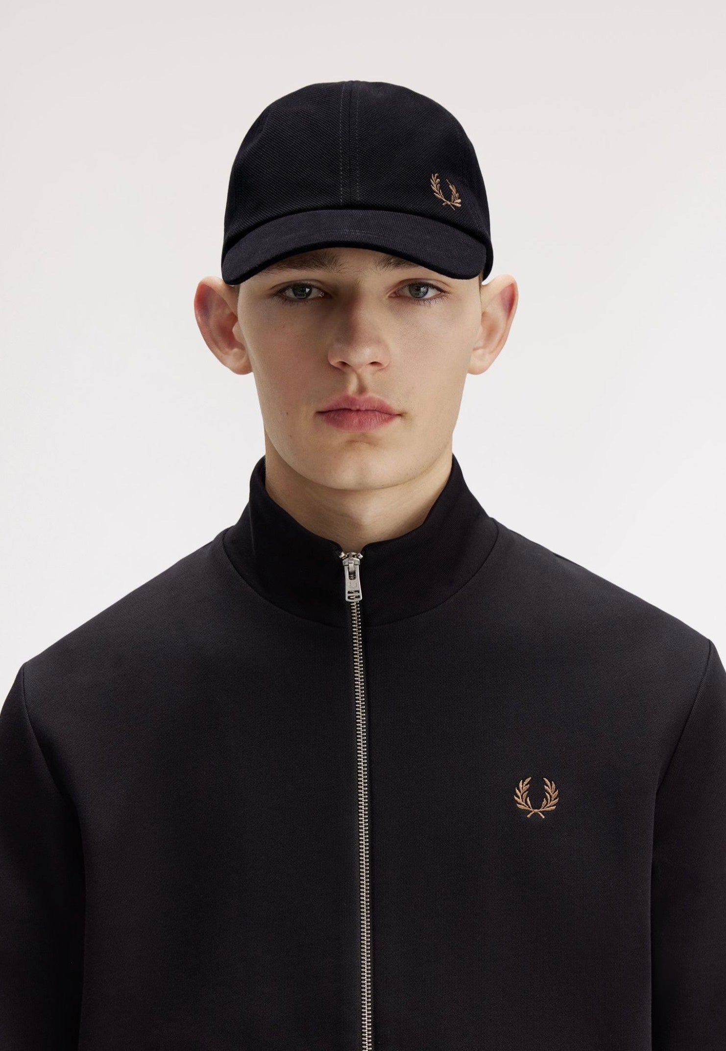 Fred Perry - Pique Classic Black/Shadedstone - Cap | Neutral-Image